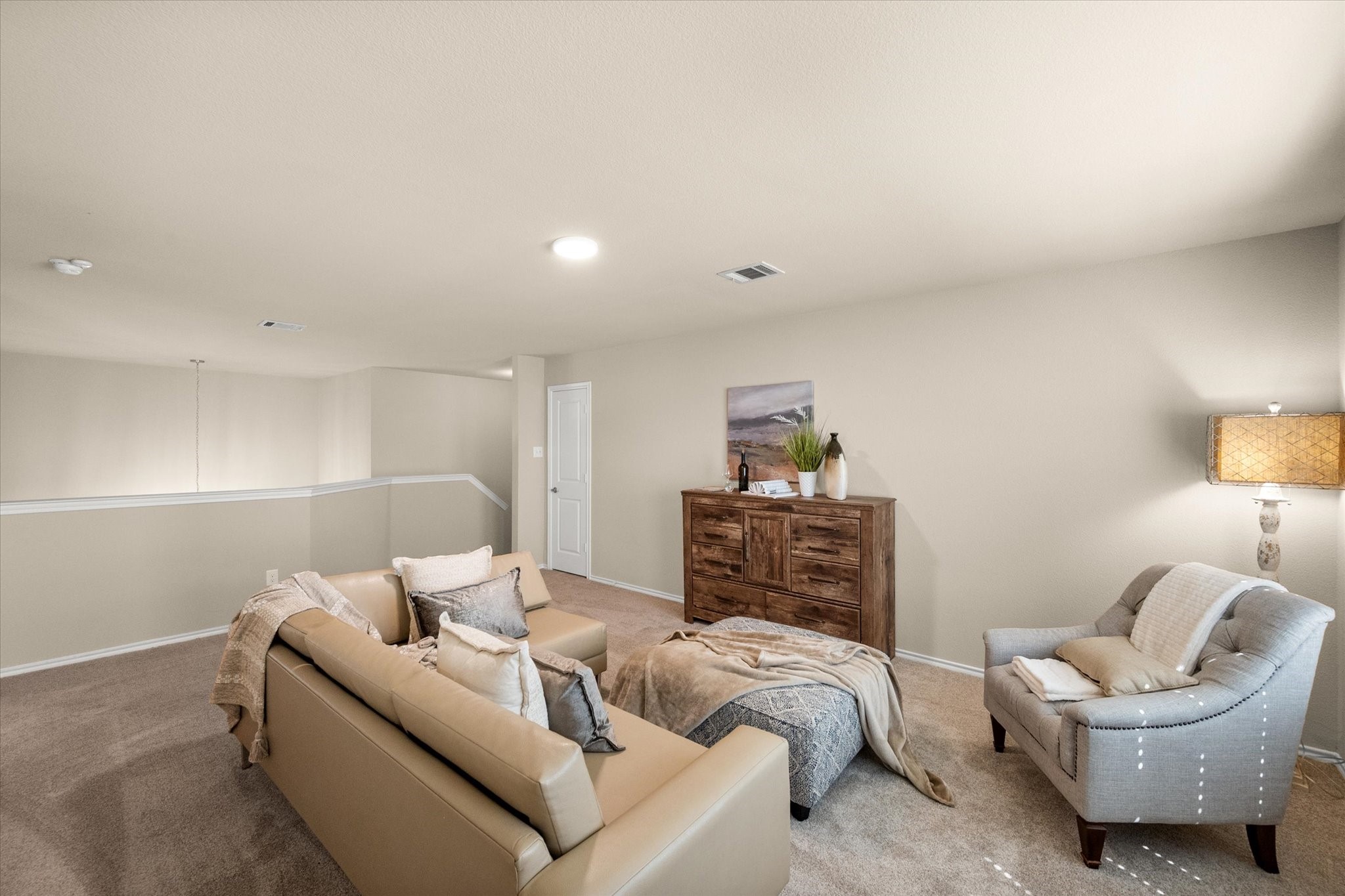 2044 Glen Hollow Drive