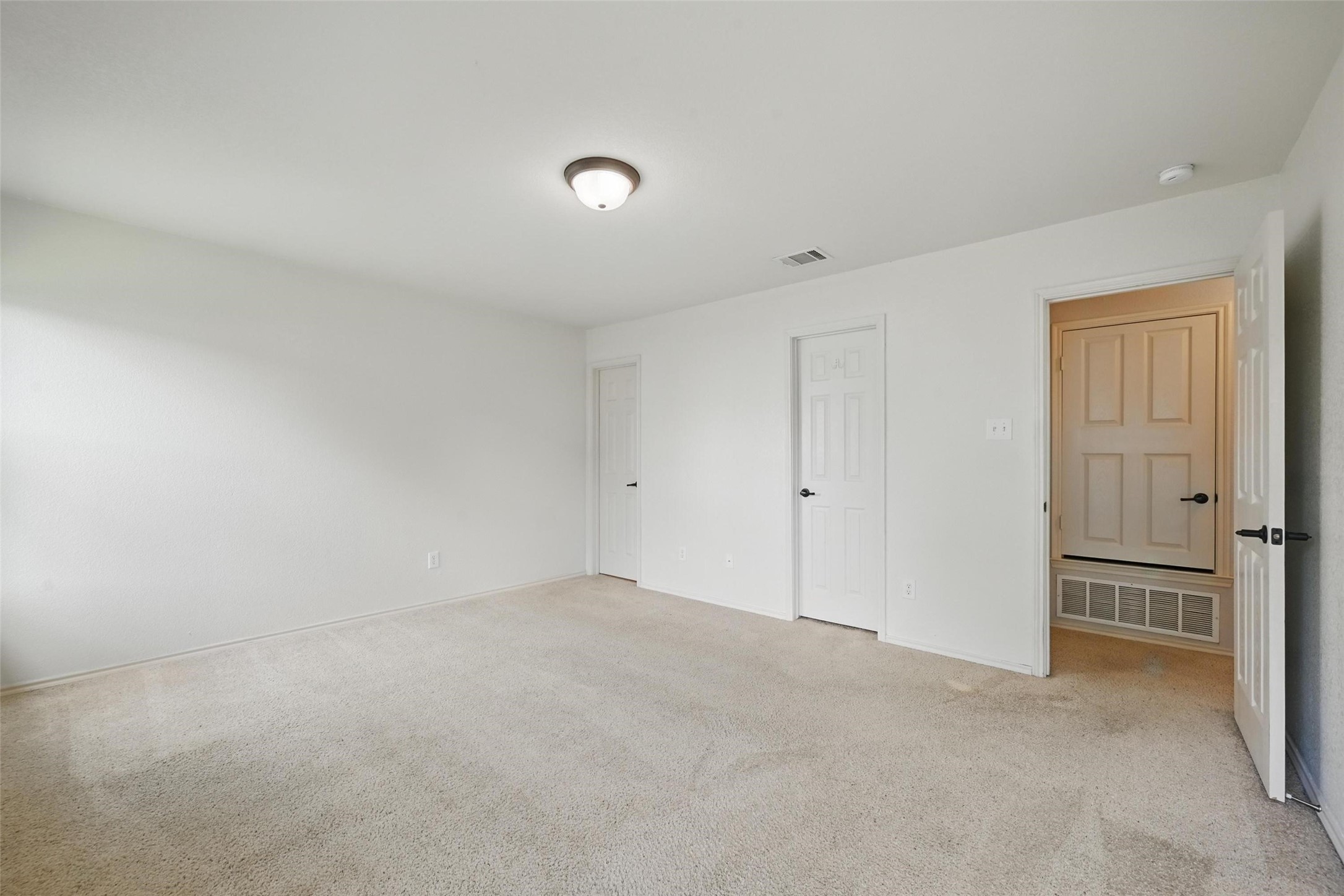 540 Cantebury Park Lane