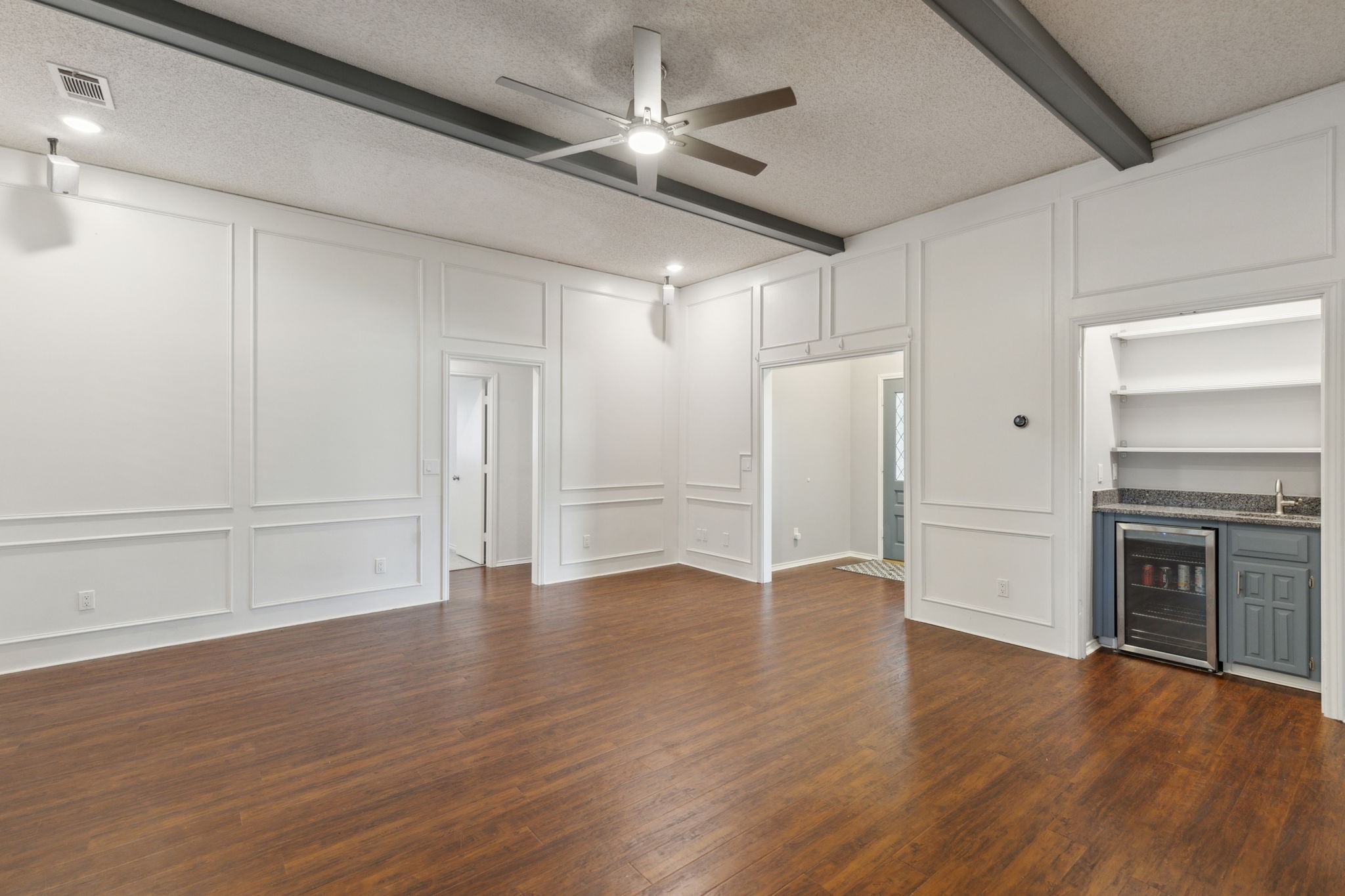 3305 Ridge Oak Drive