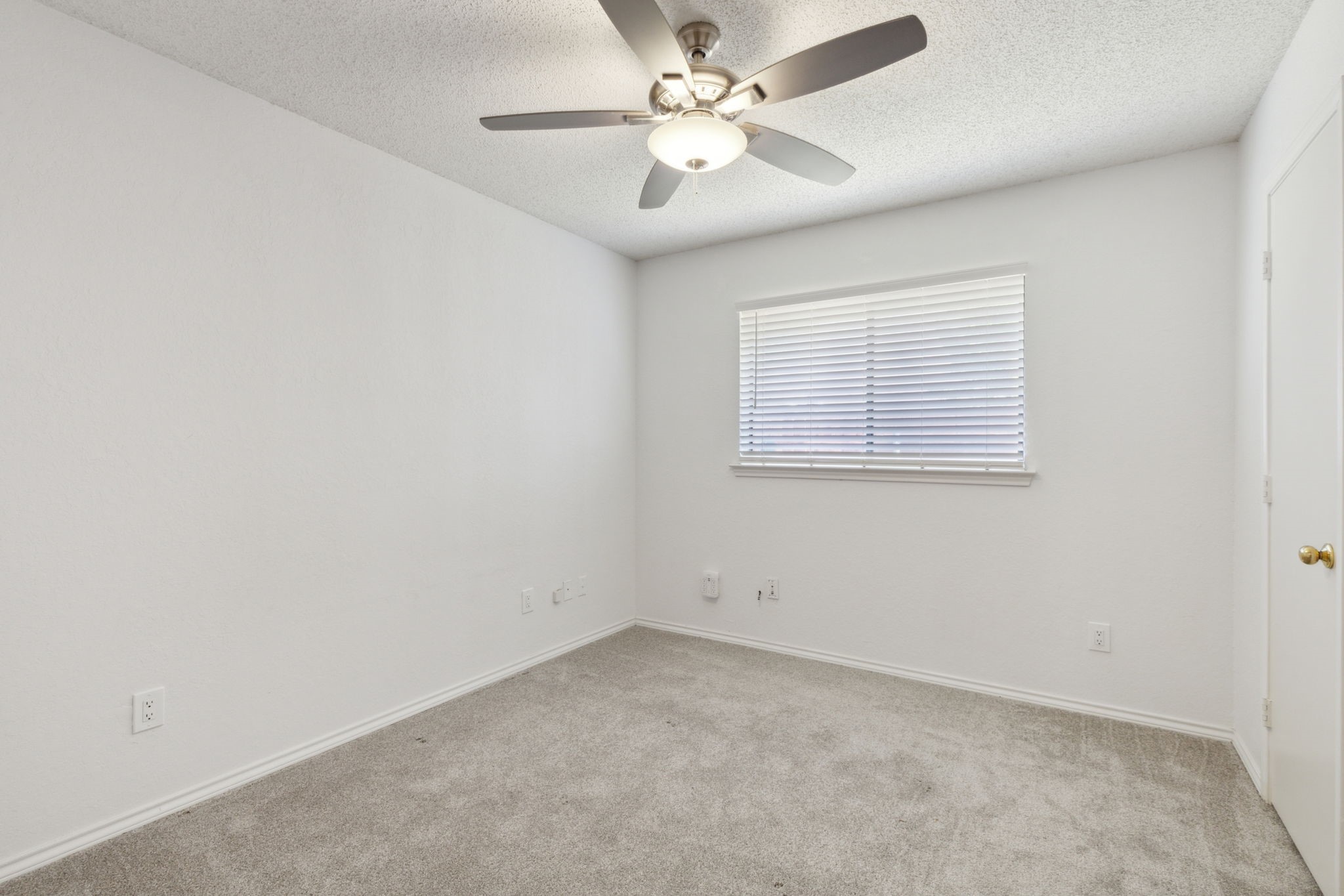 3305 Ridge Oak Drive