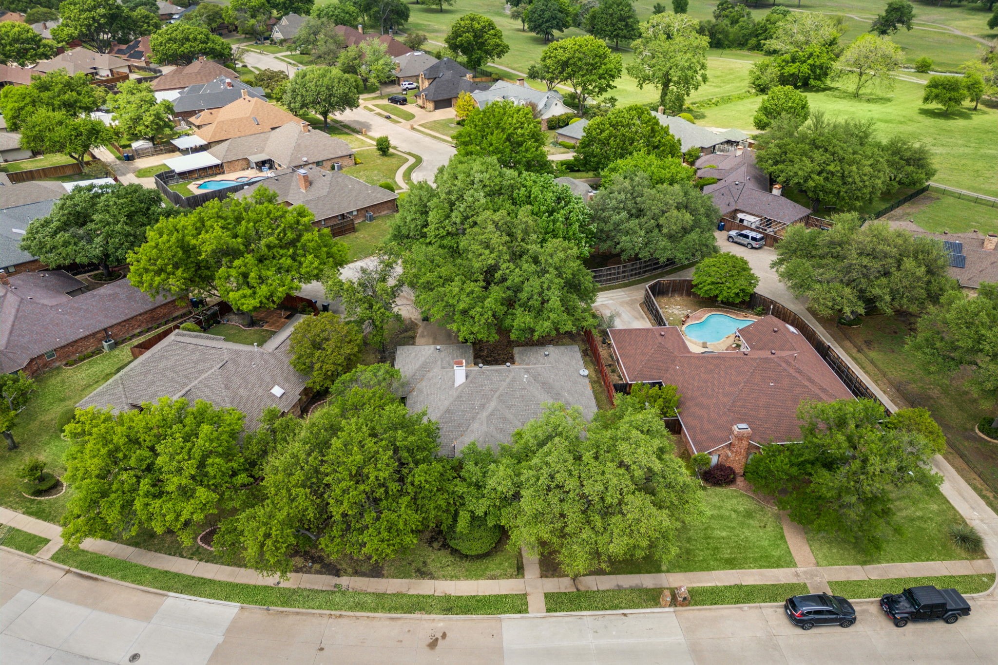 3305 Ridge Oak Drive