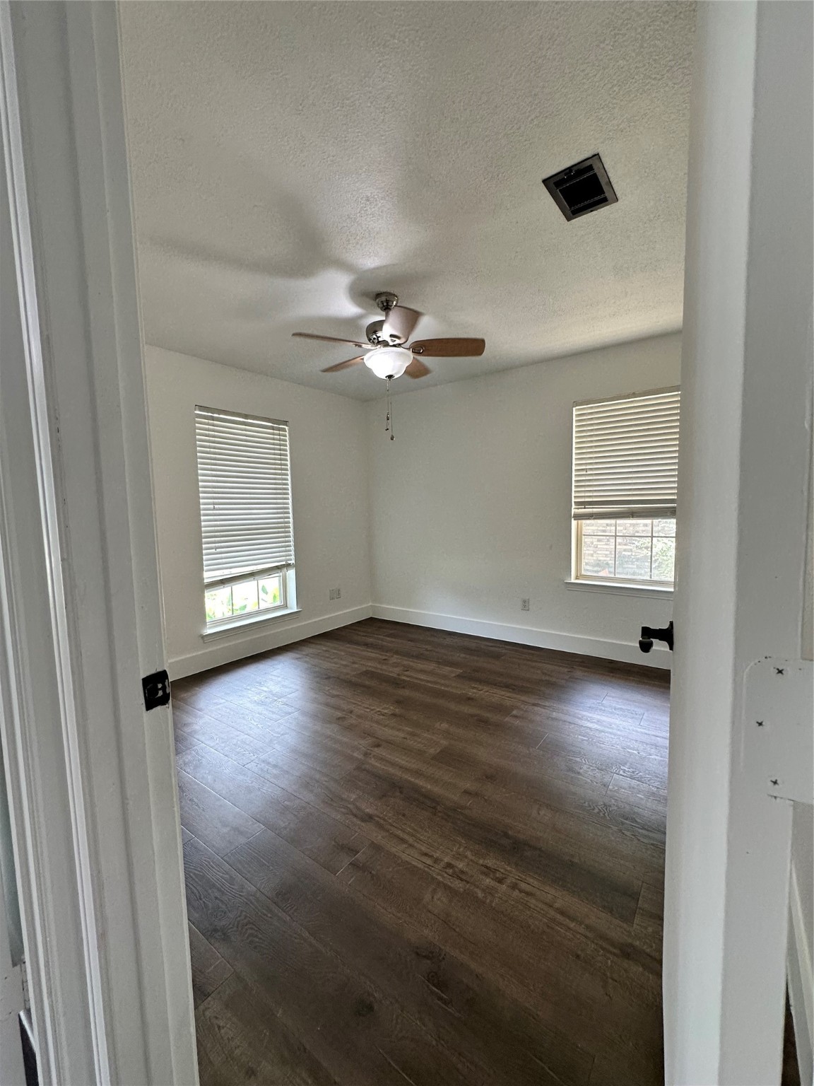 2019 Mistletoe Dr