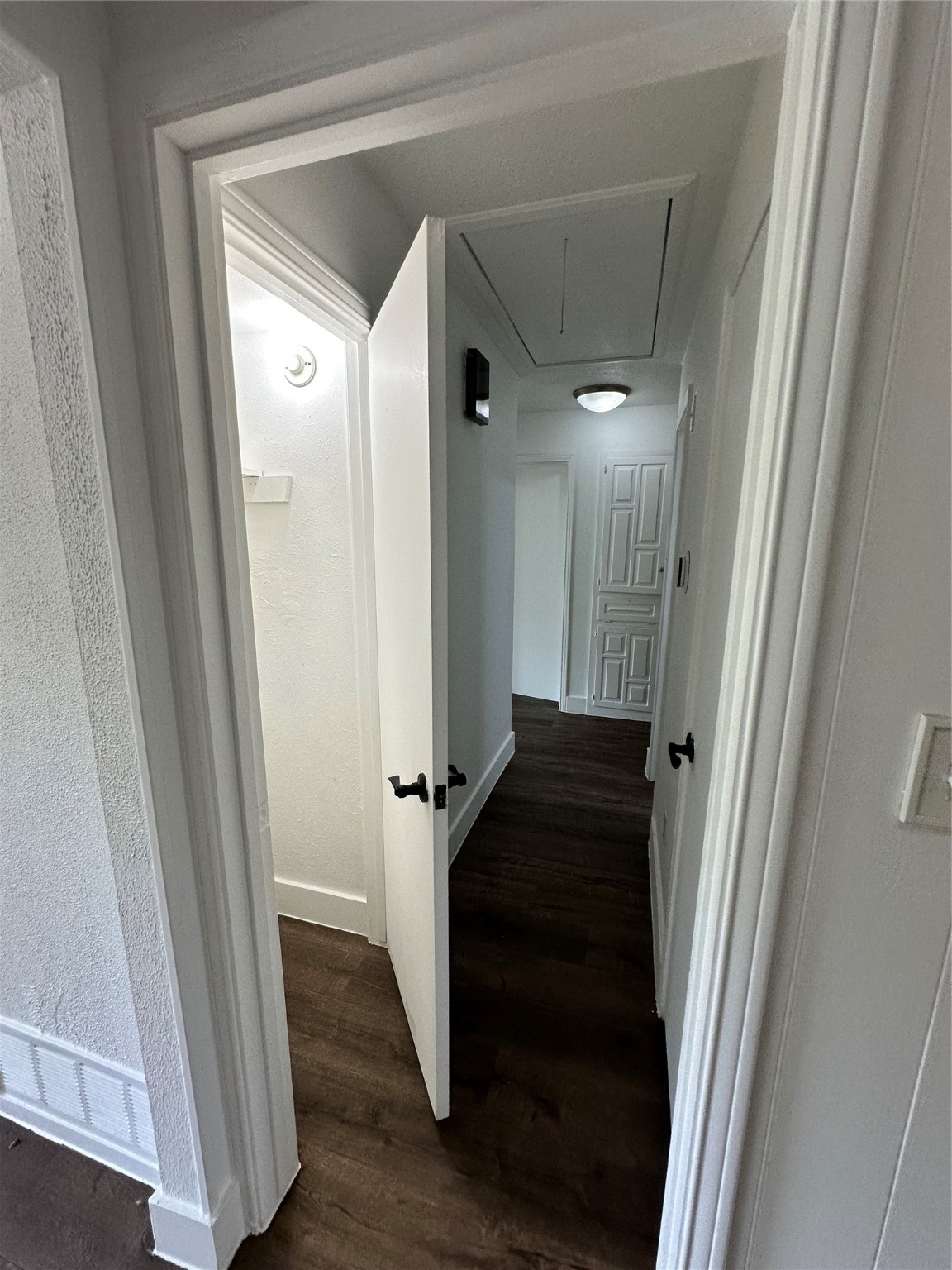 2019 Mistletoe Dr