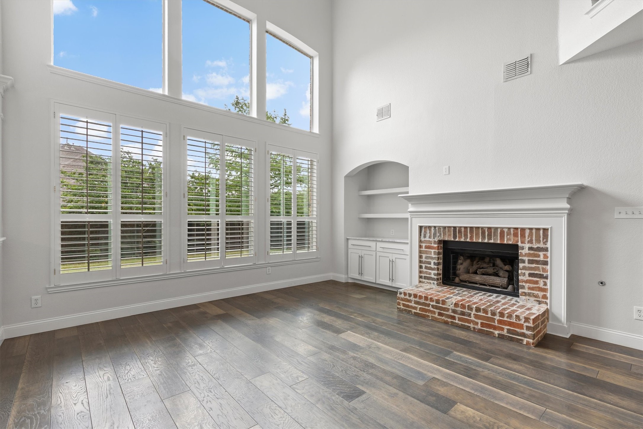 821 High Willow Drive