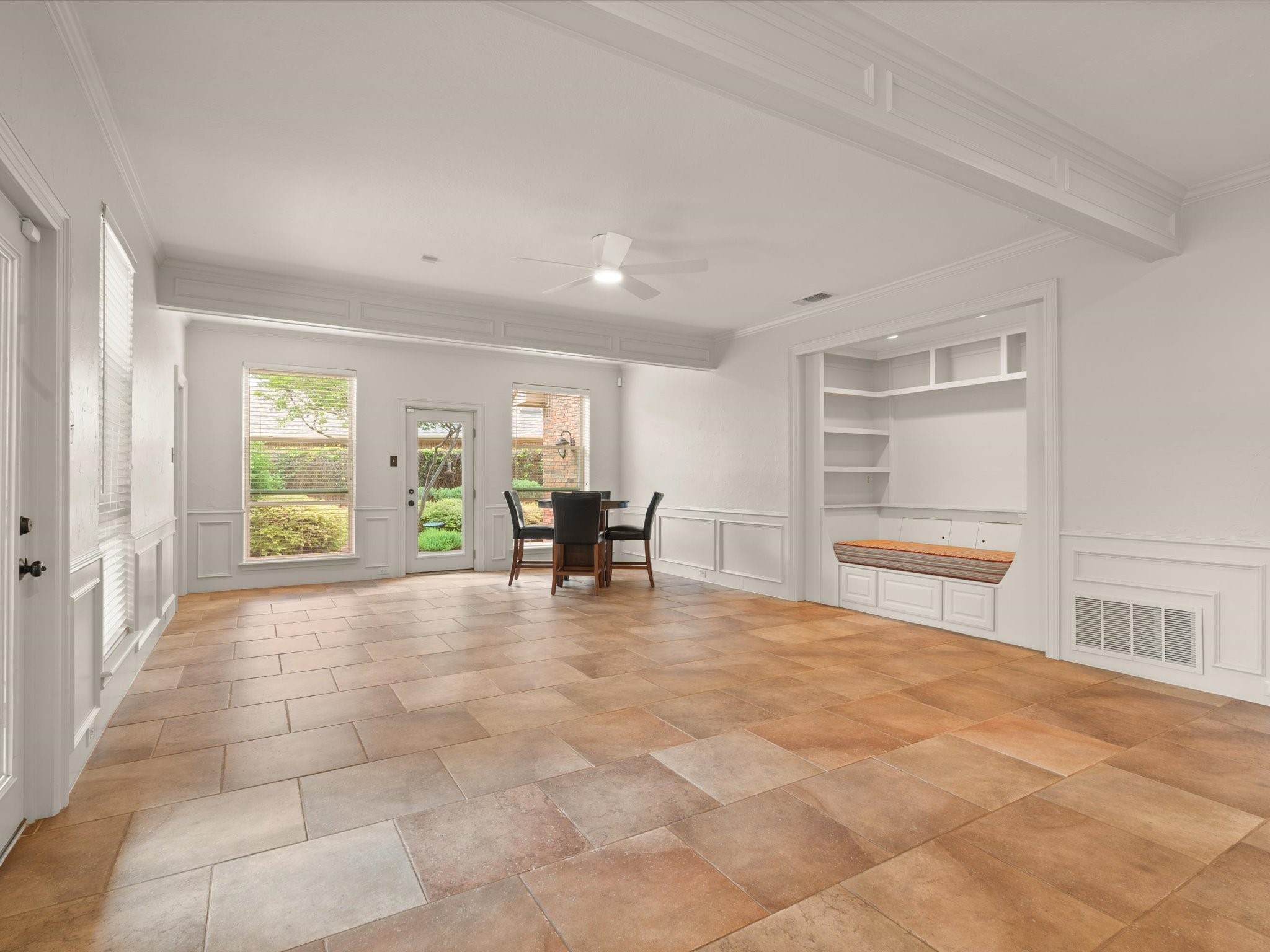 6916 April Way Circle