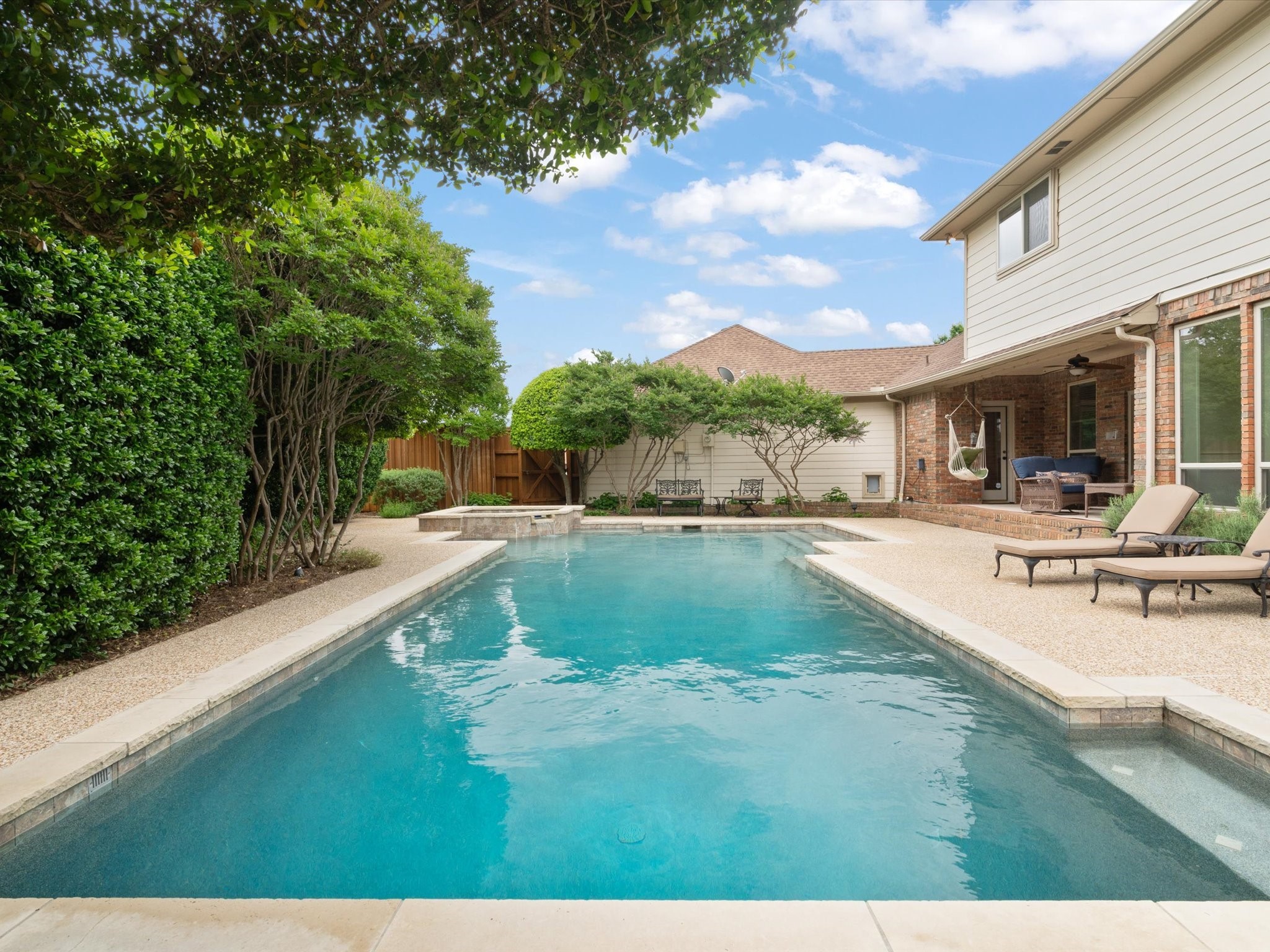 6916 April Way Circle