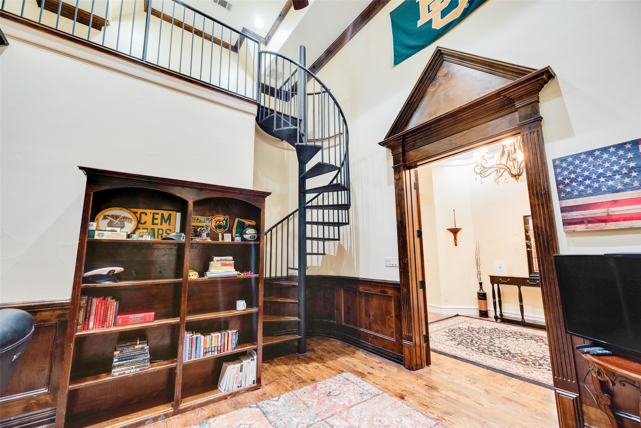 6710 Vines Court