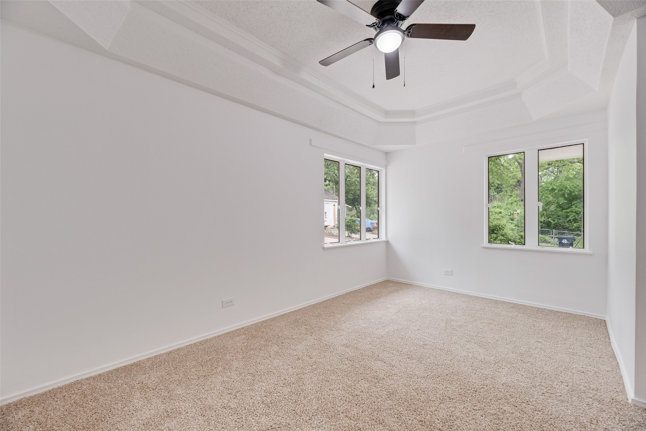 2110 N Locust Street