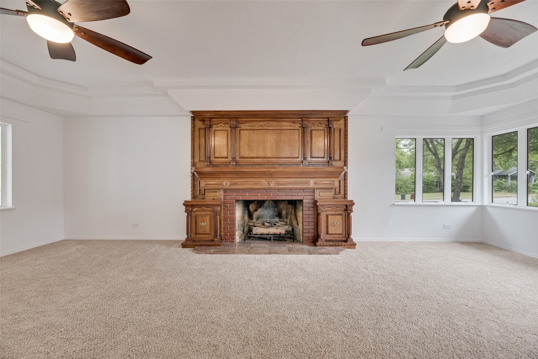 2110 N Locust Street