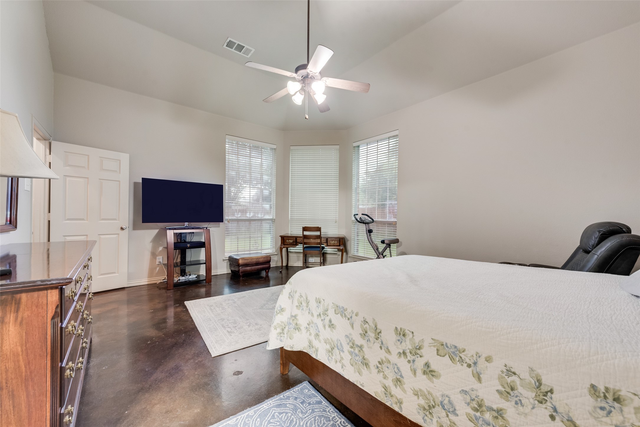 3529 Leanne Drive