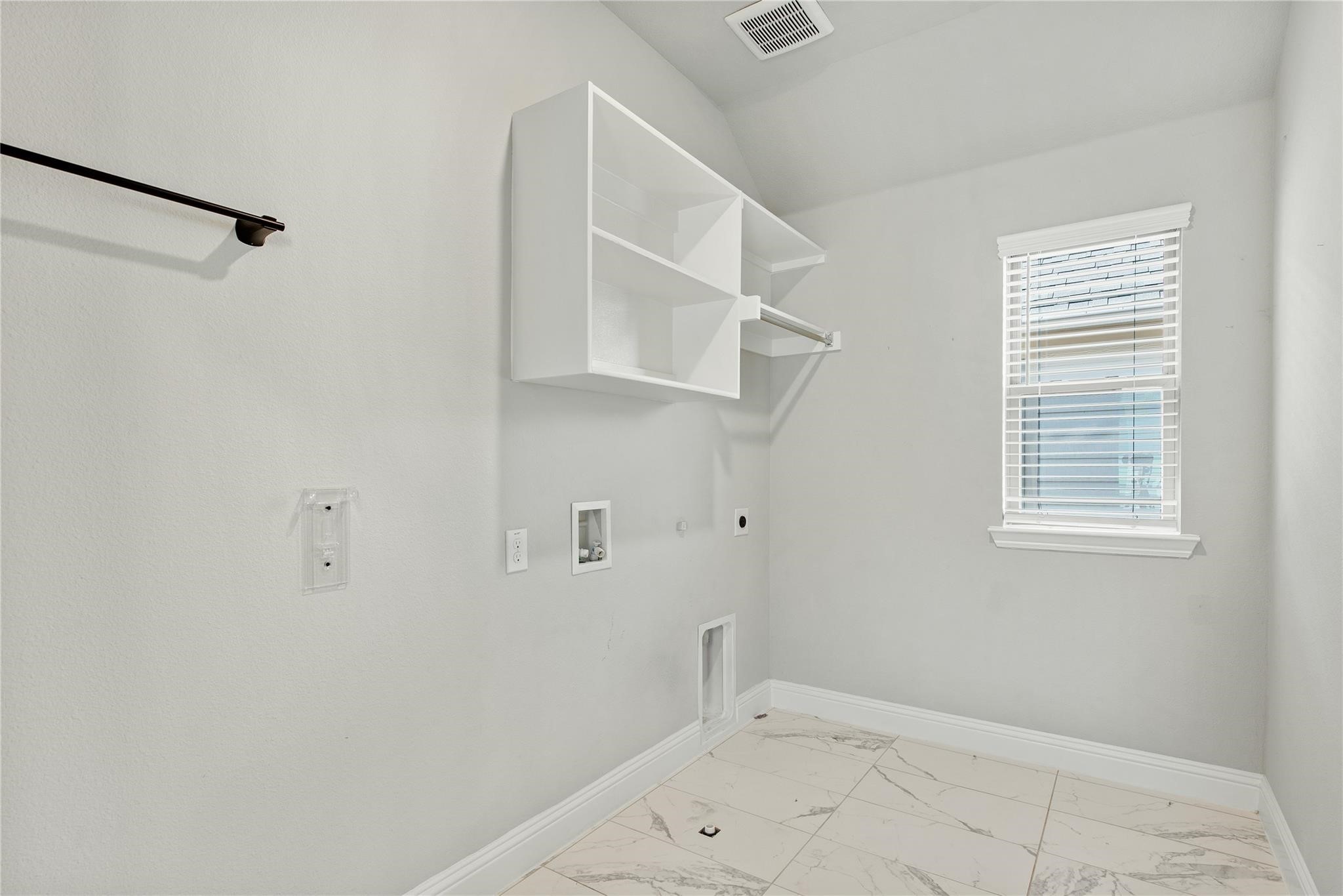 4159 Runway Mews
