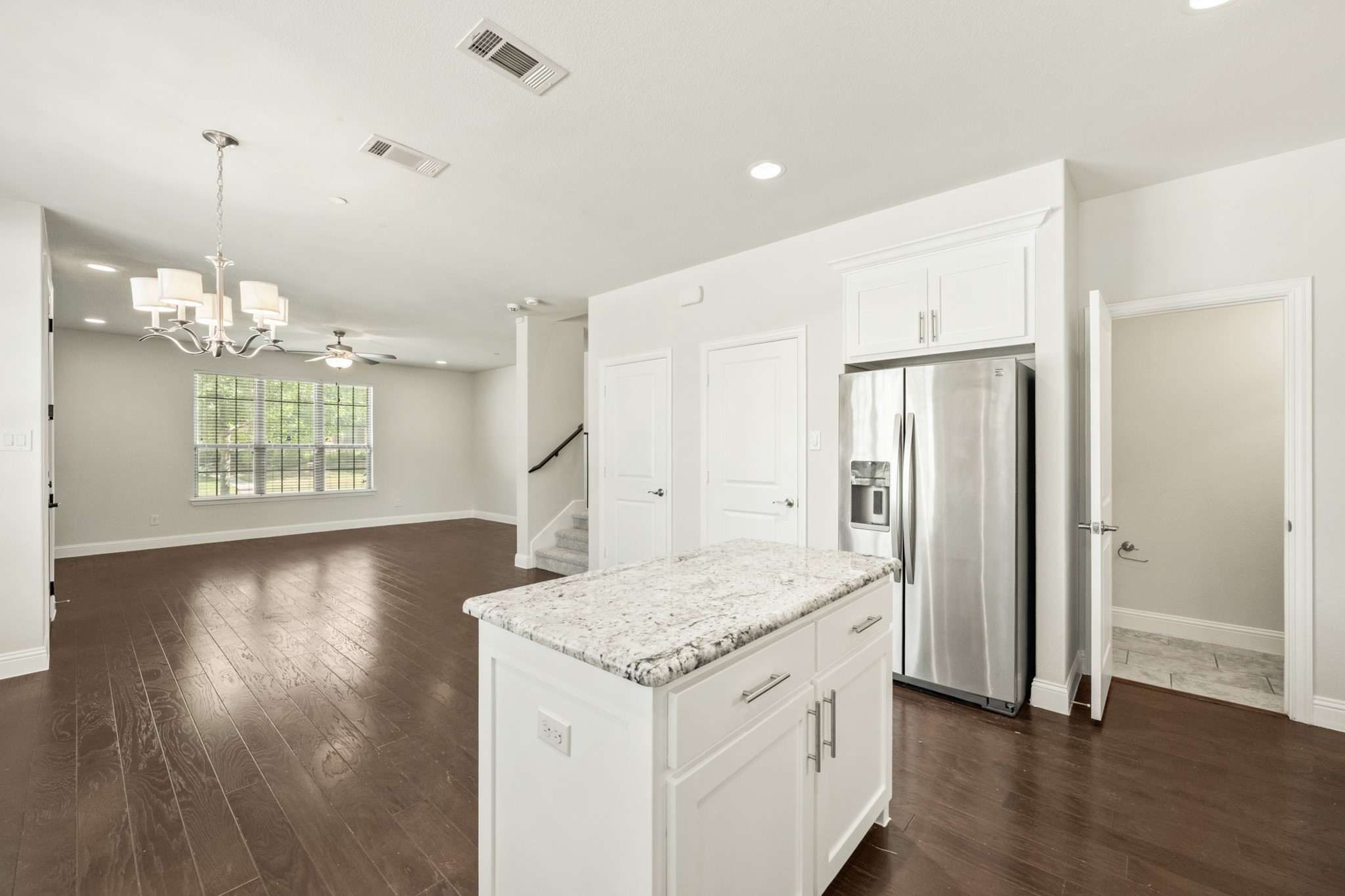 2321 Jameson Lane
