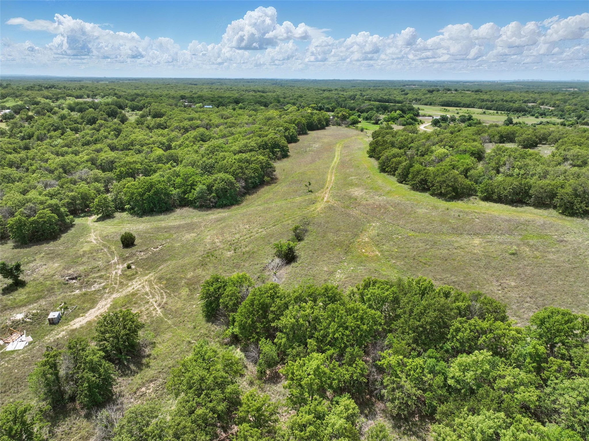 640 Private Road 3663