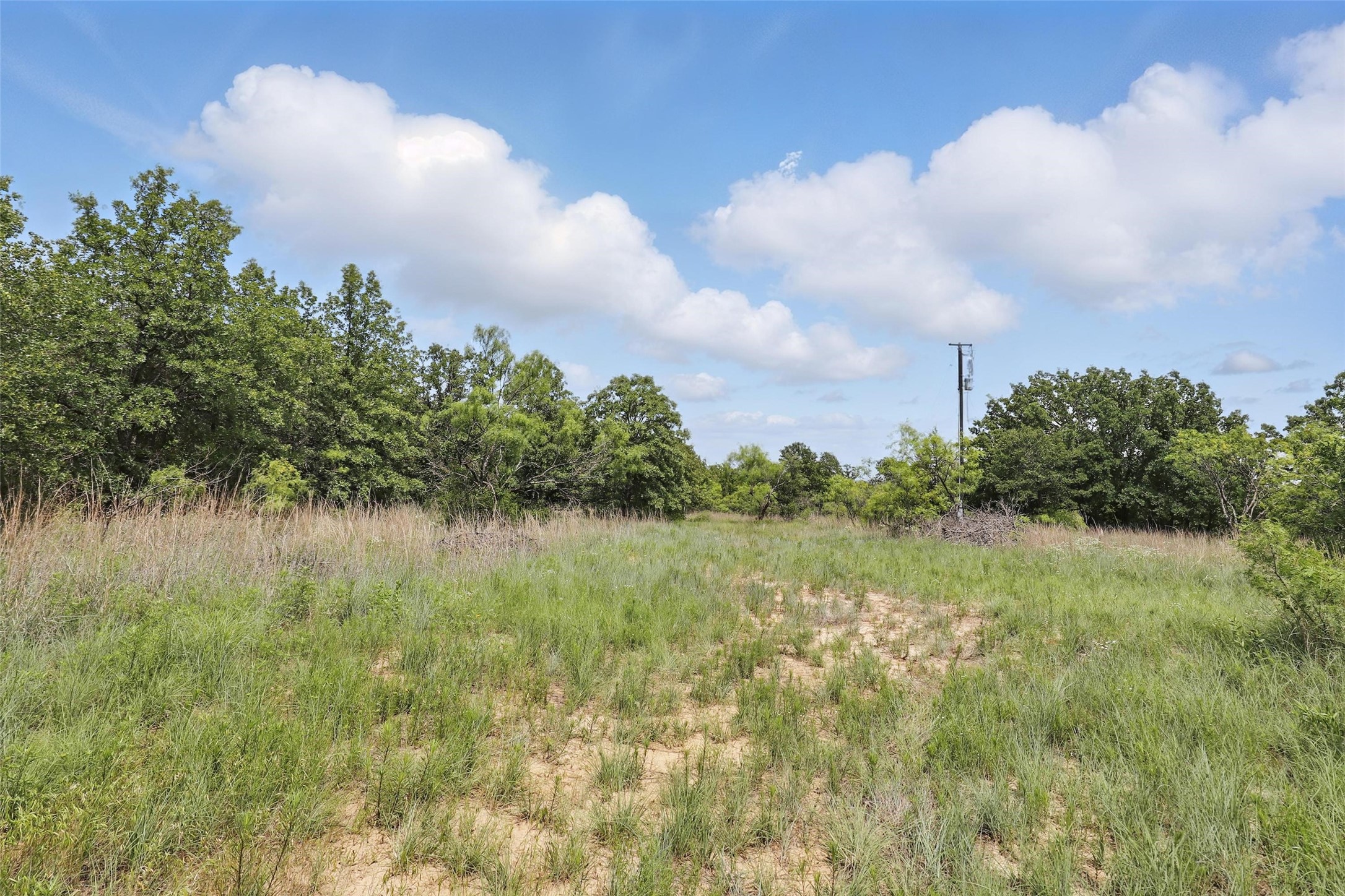 640 Private Road 3663