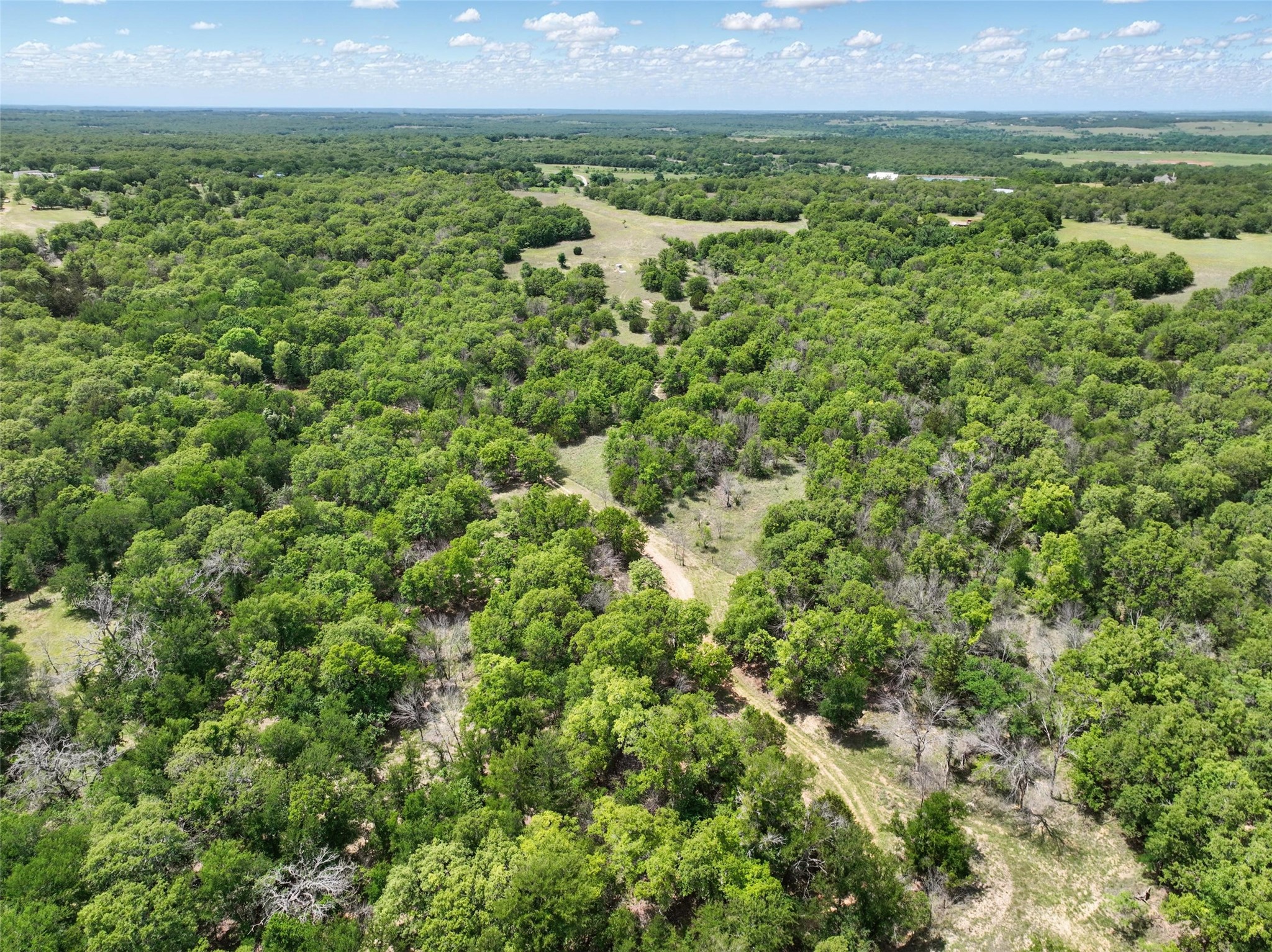 640 Private Road 3663