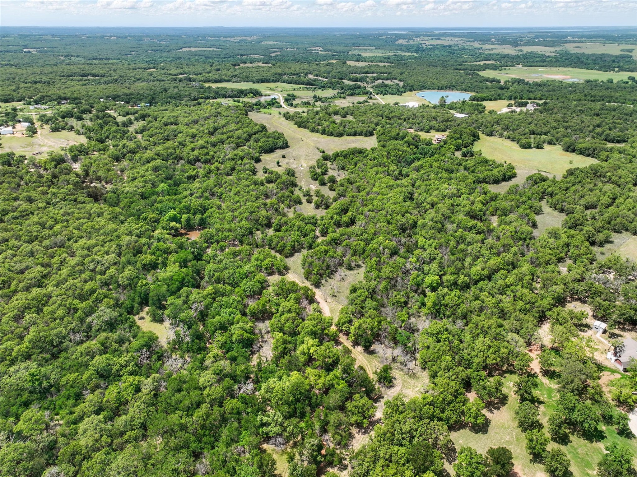 640 Private Road 3663