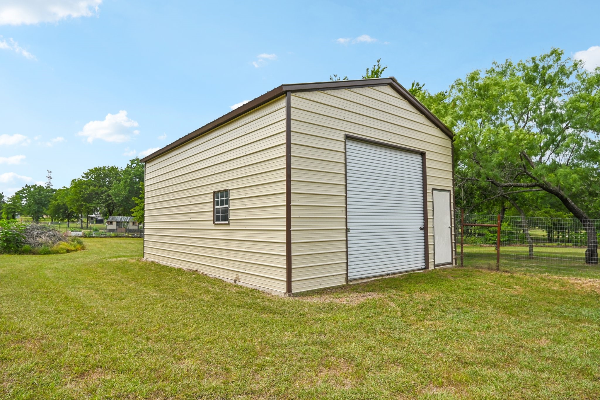 1389 County Road 3591