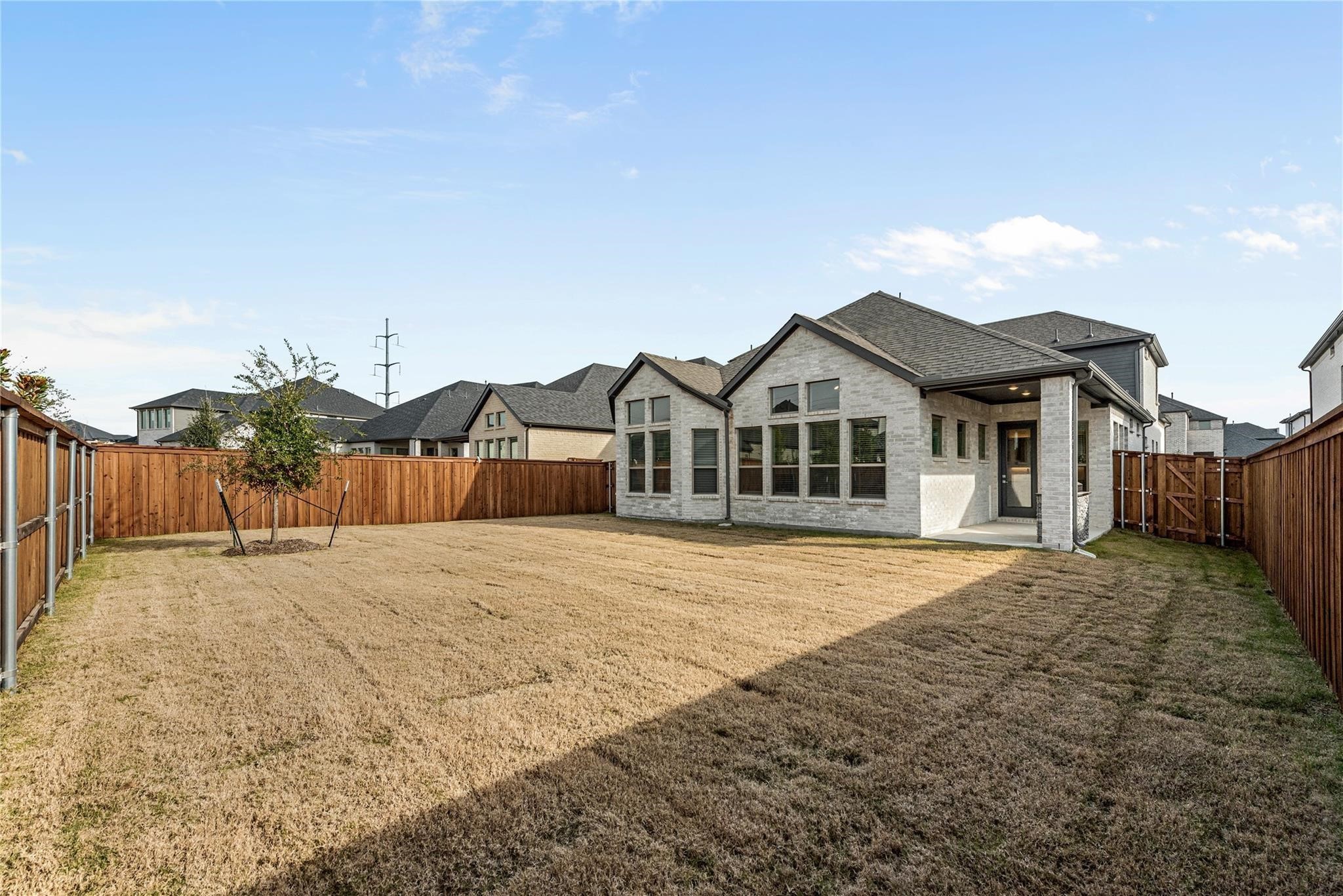3516 Rustic Oak Drive