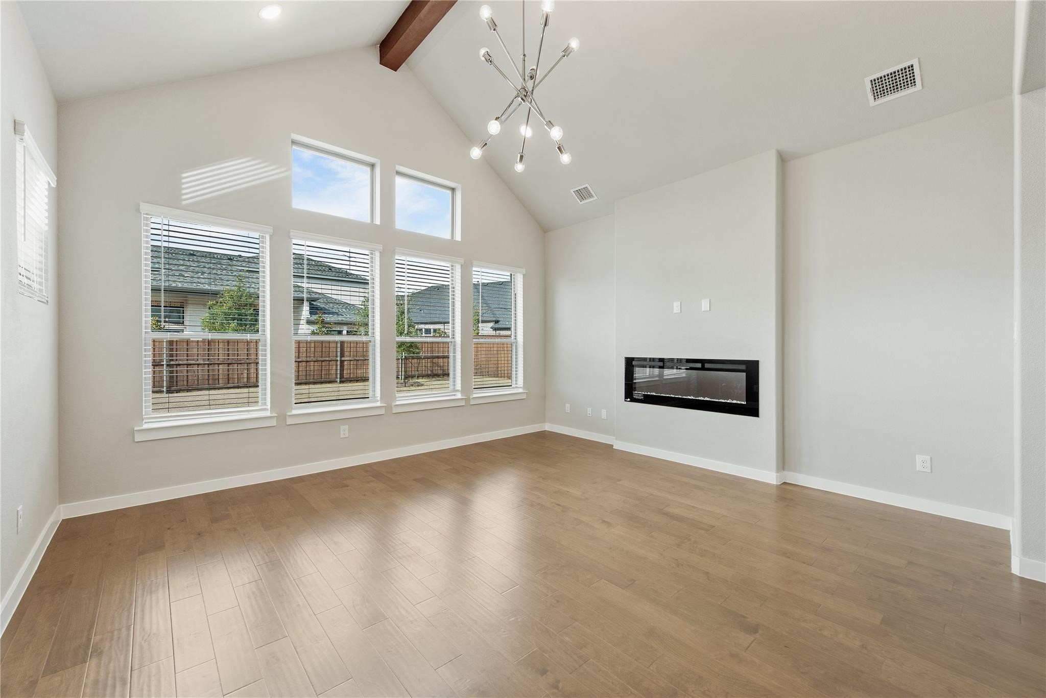 3516 Rustic Oak Drive