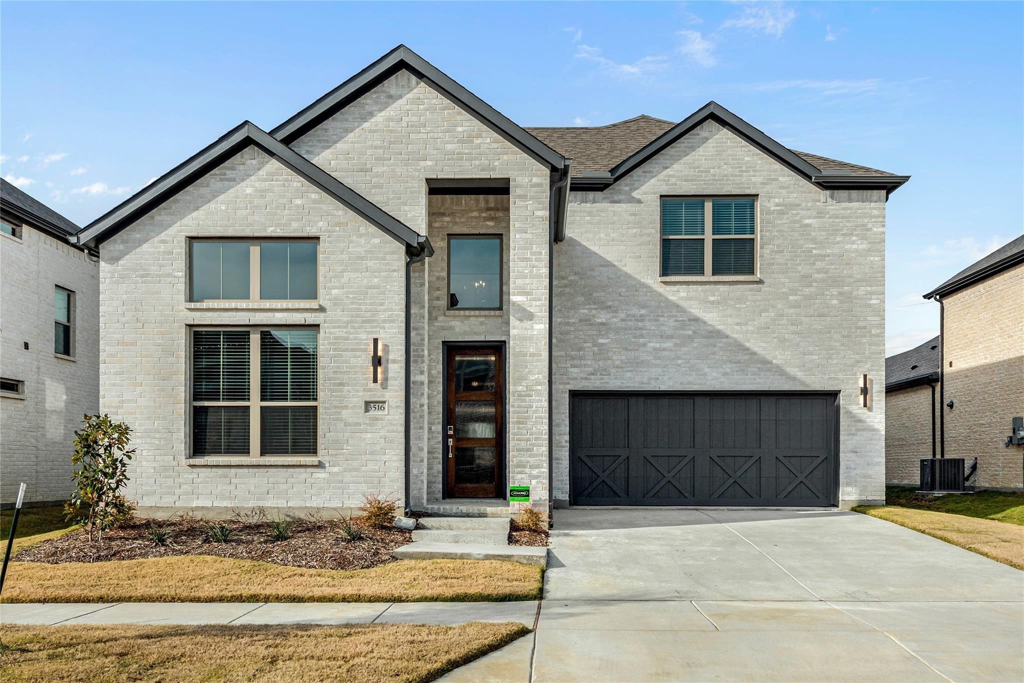 3516 Rustic Oak Drive