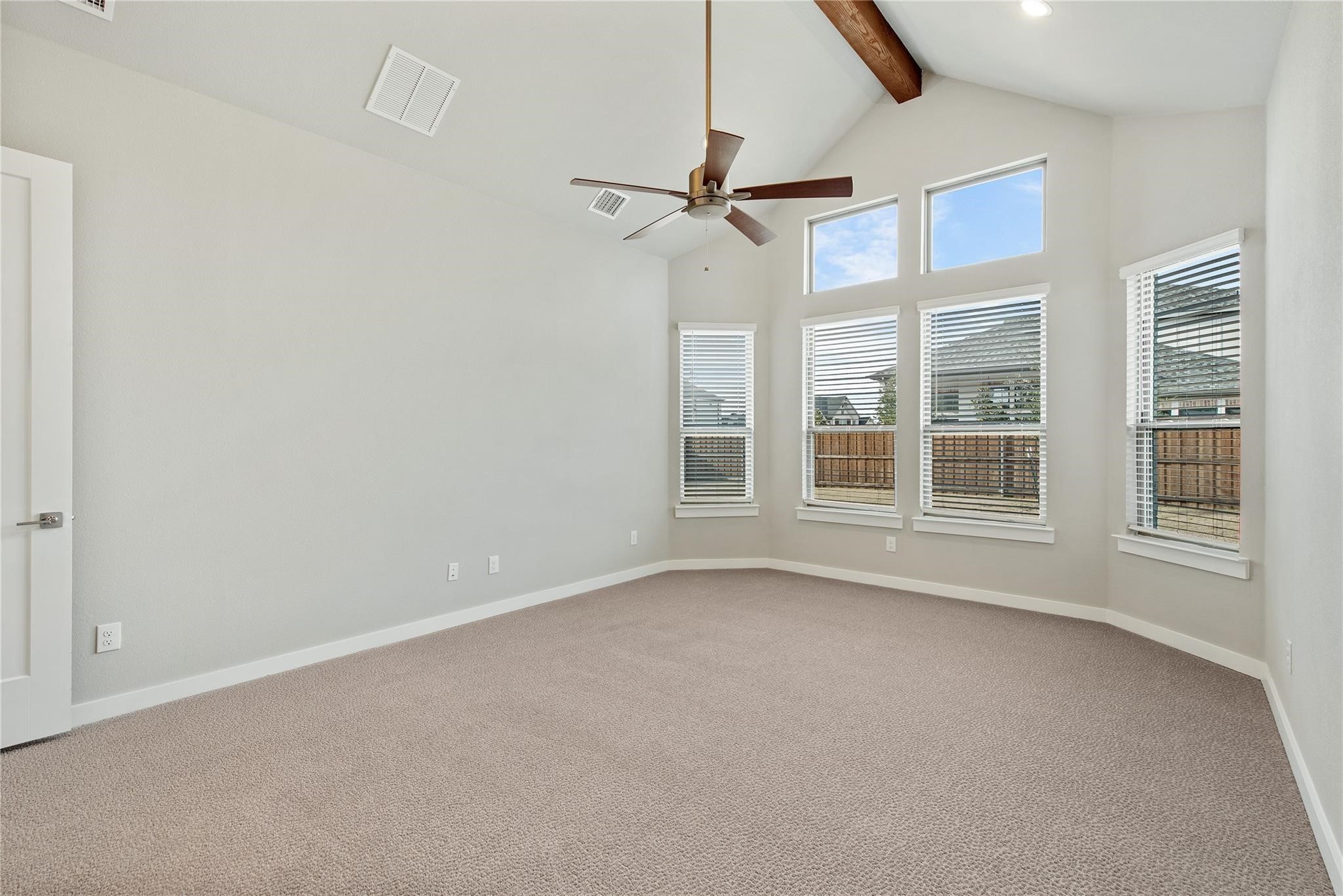 3516 Rustic Oak Drive