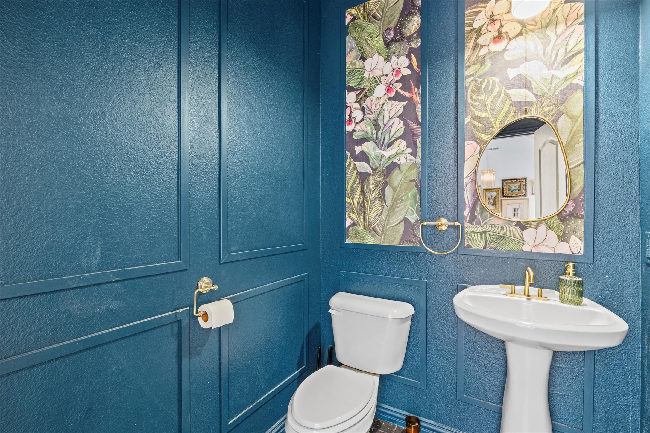 16012 Alvarado Drive