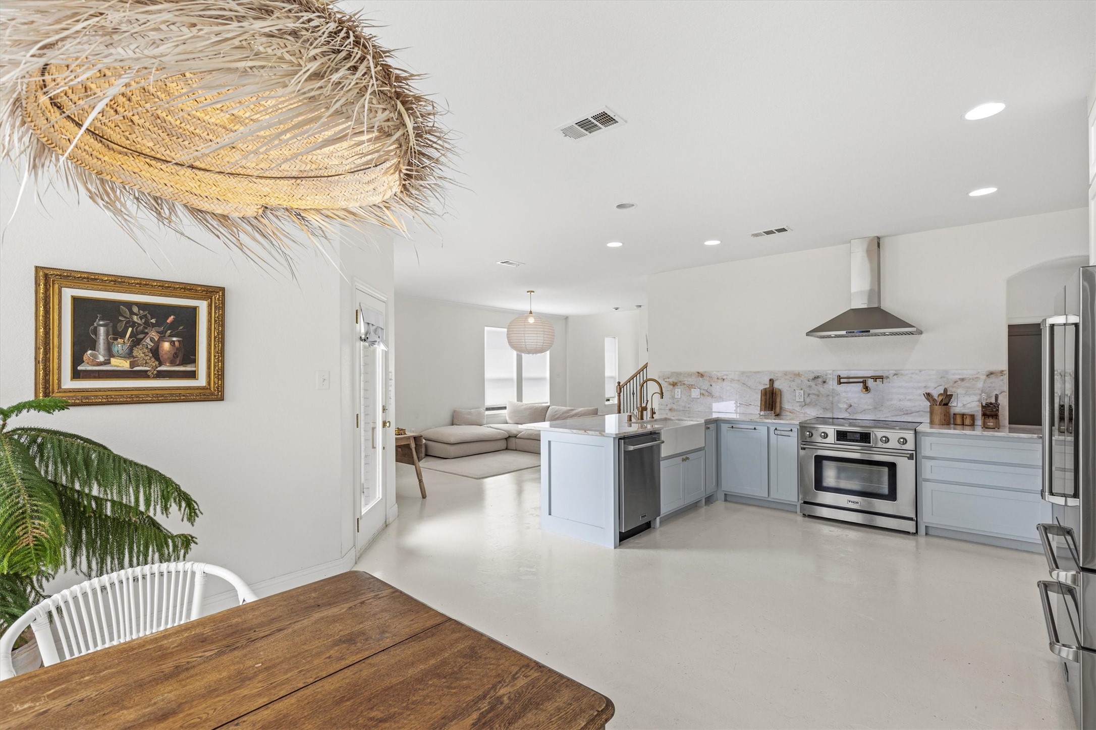 16012 Alvarado Drive