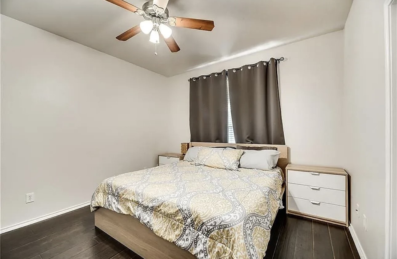 5444 Prairie