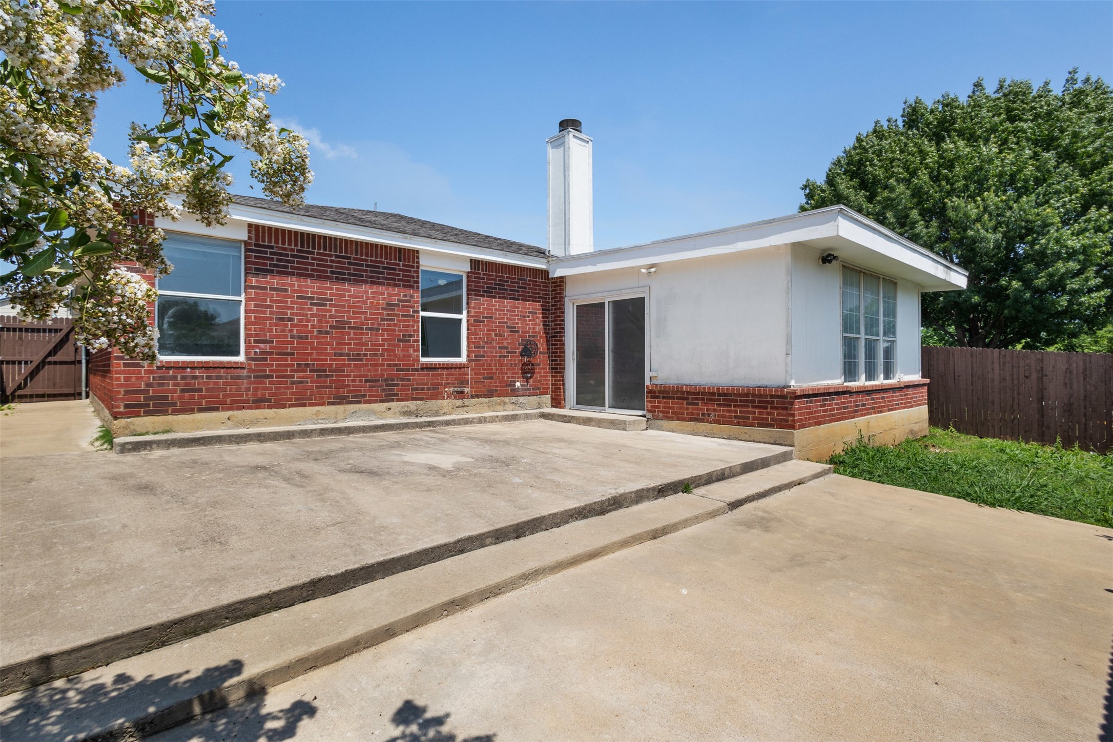 8109 Dripping Springs Drive