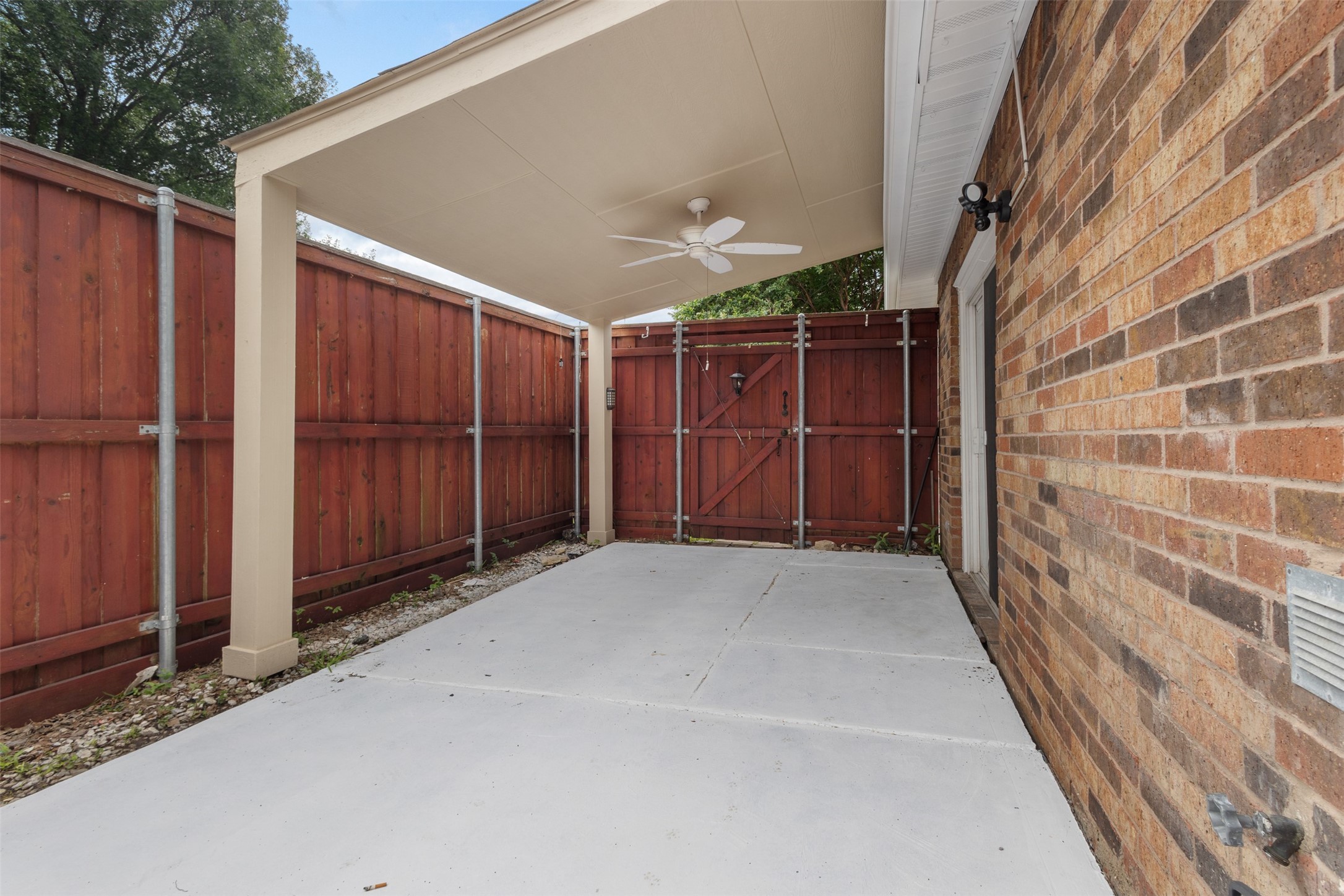 1141 Southpointe Drive