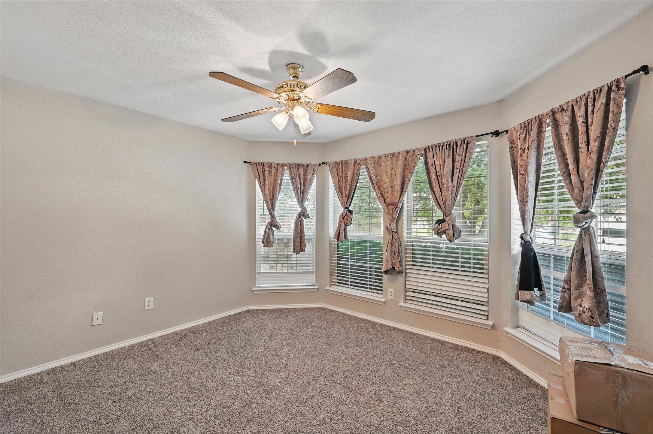 10700 Irish Glen Trail