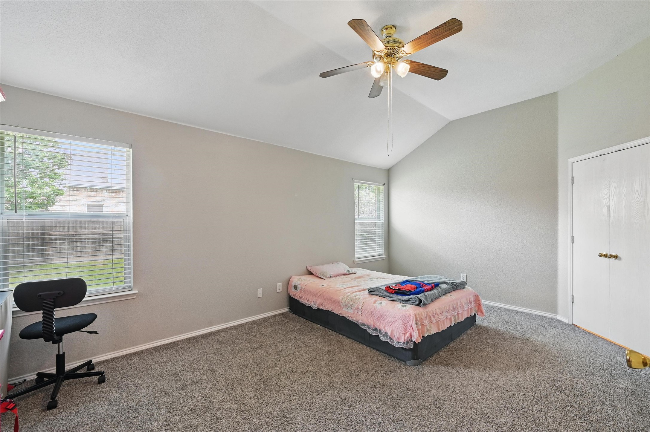 10700 Irish Glen Trail