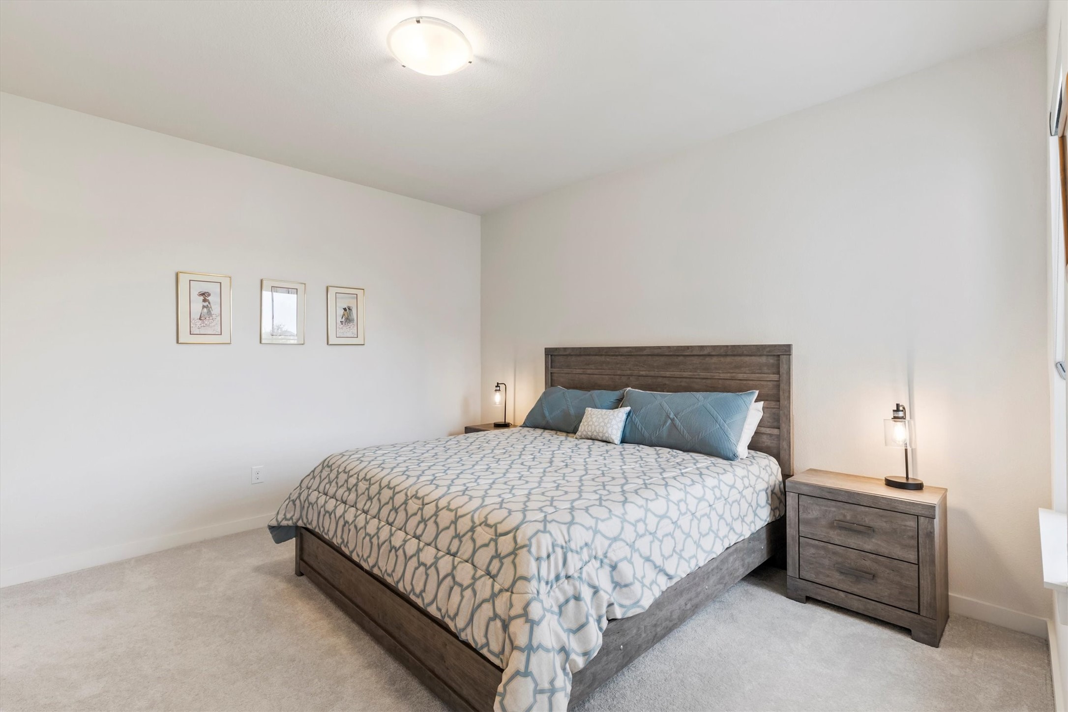 4031 Woodbine Lane