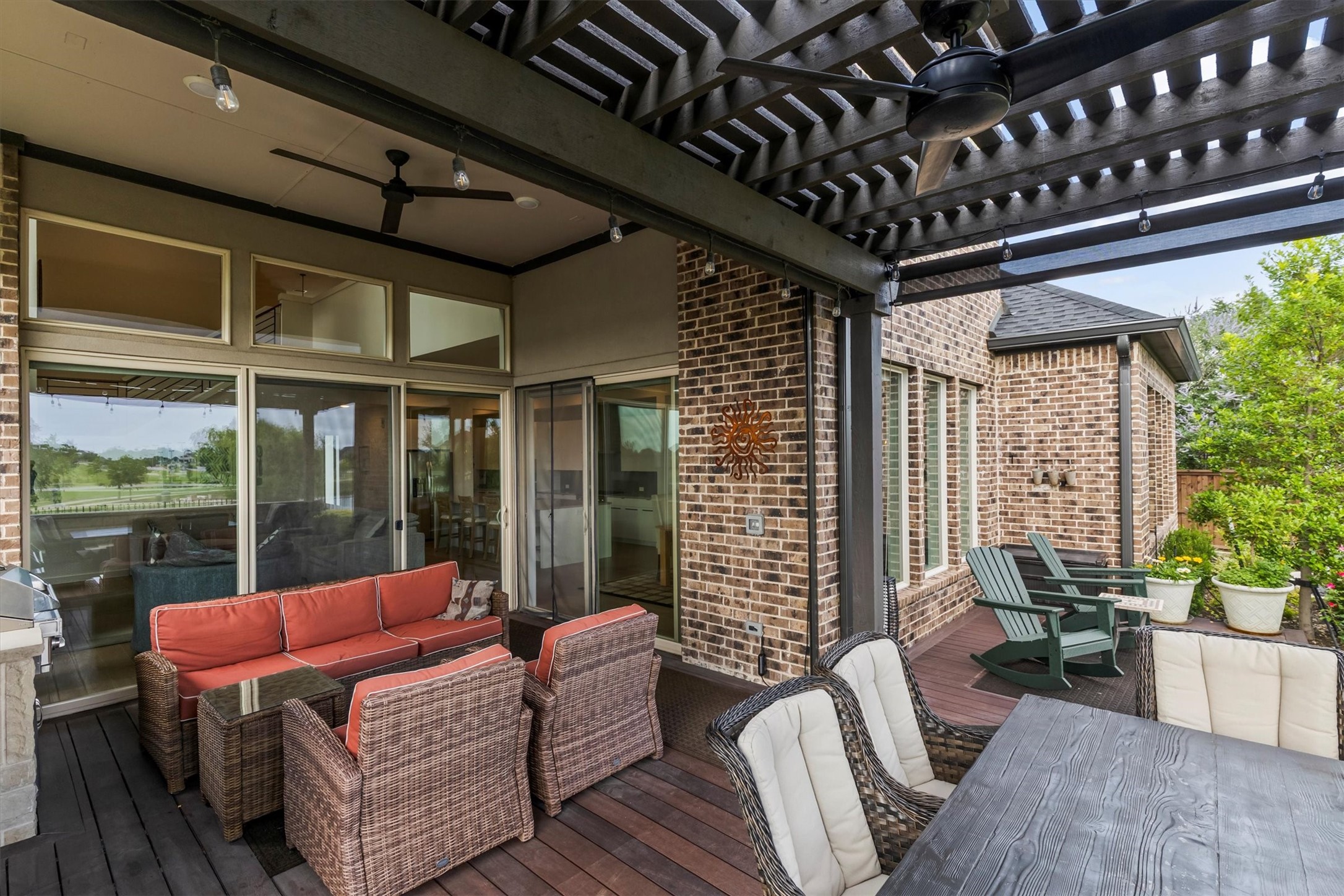 4031 Woodbine Lane