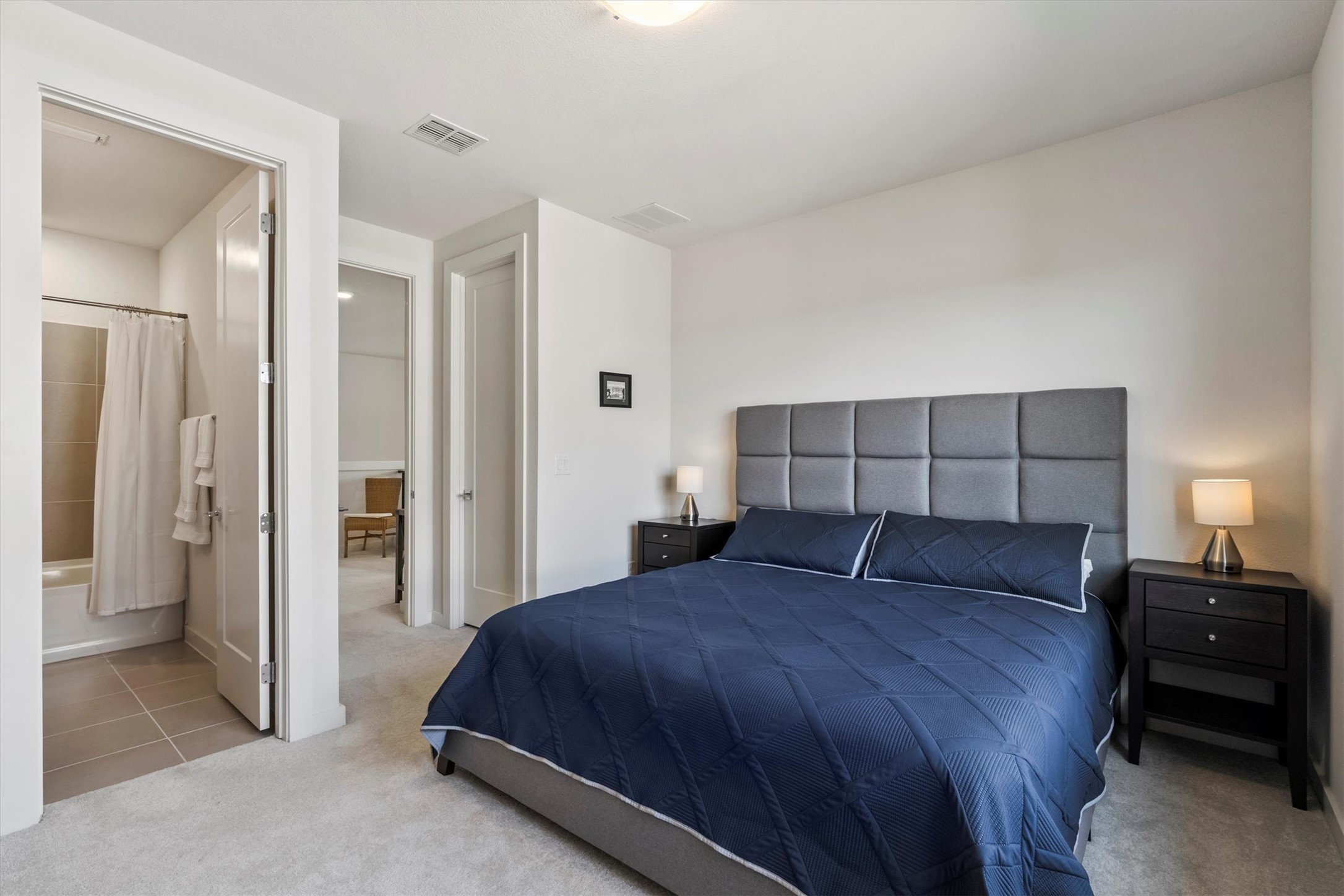 4031 Woodbine Lane
