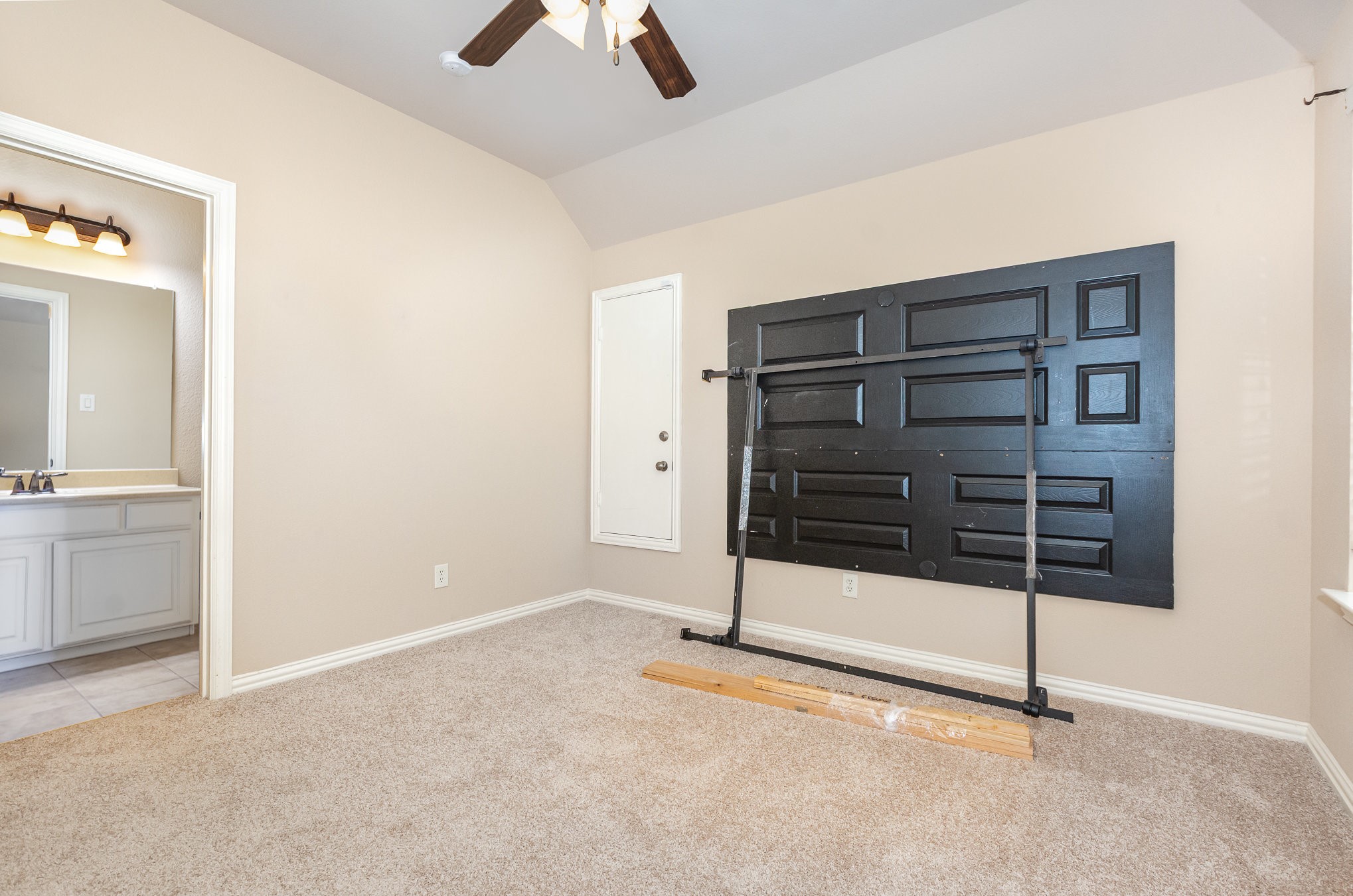 1416 Tangle Ridge Drive