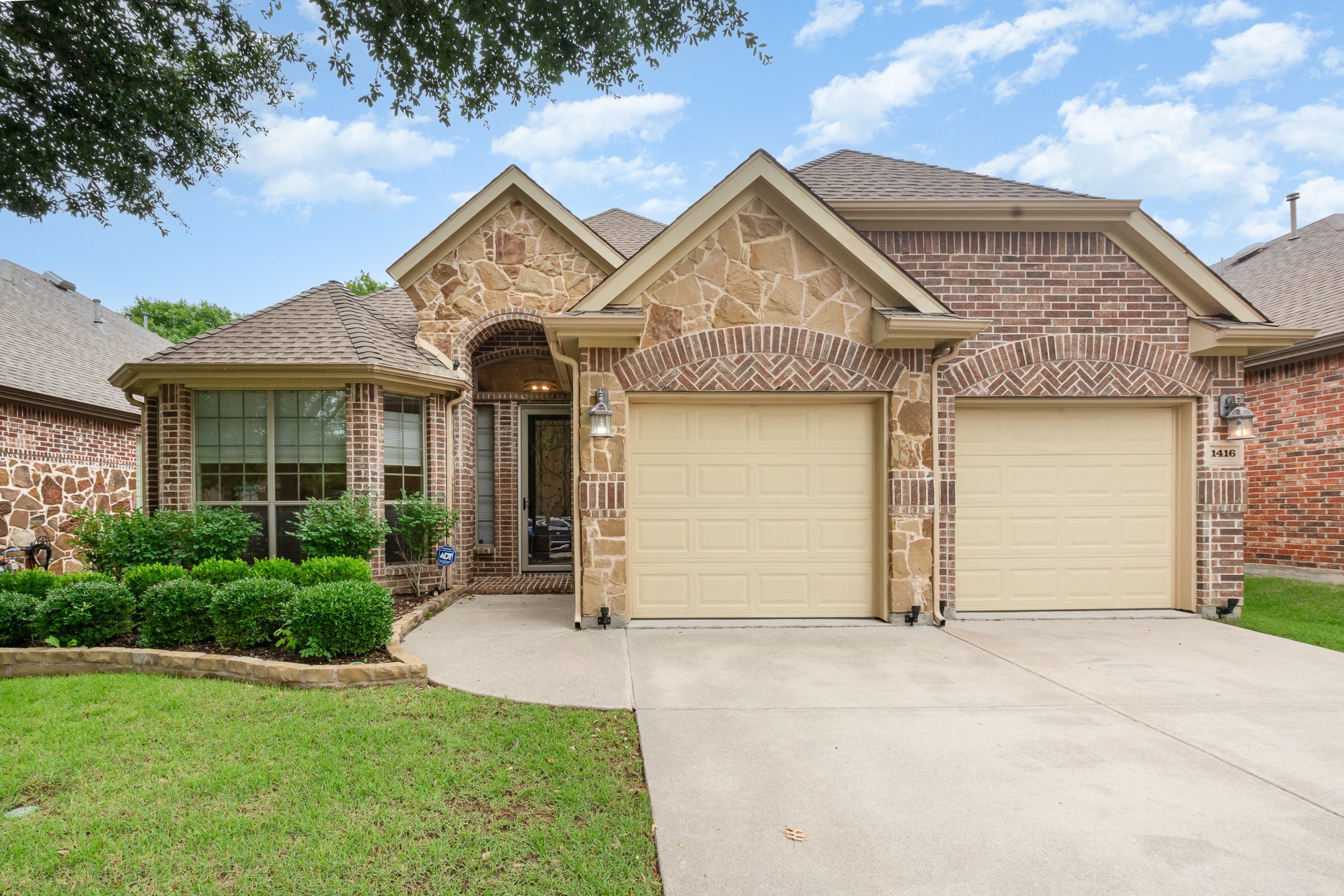 1416 Tangle Ridge Drive