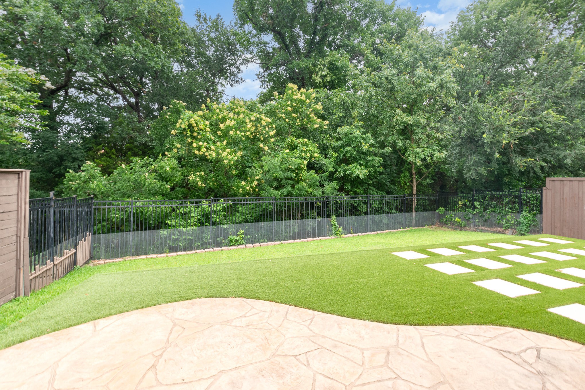 1416 Tangle Ridge Drive