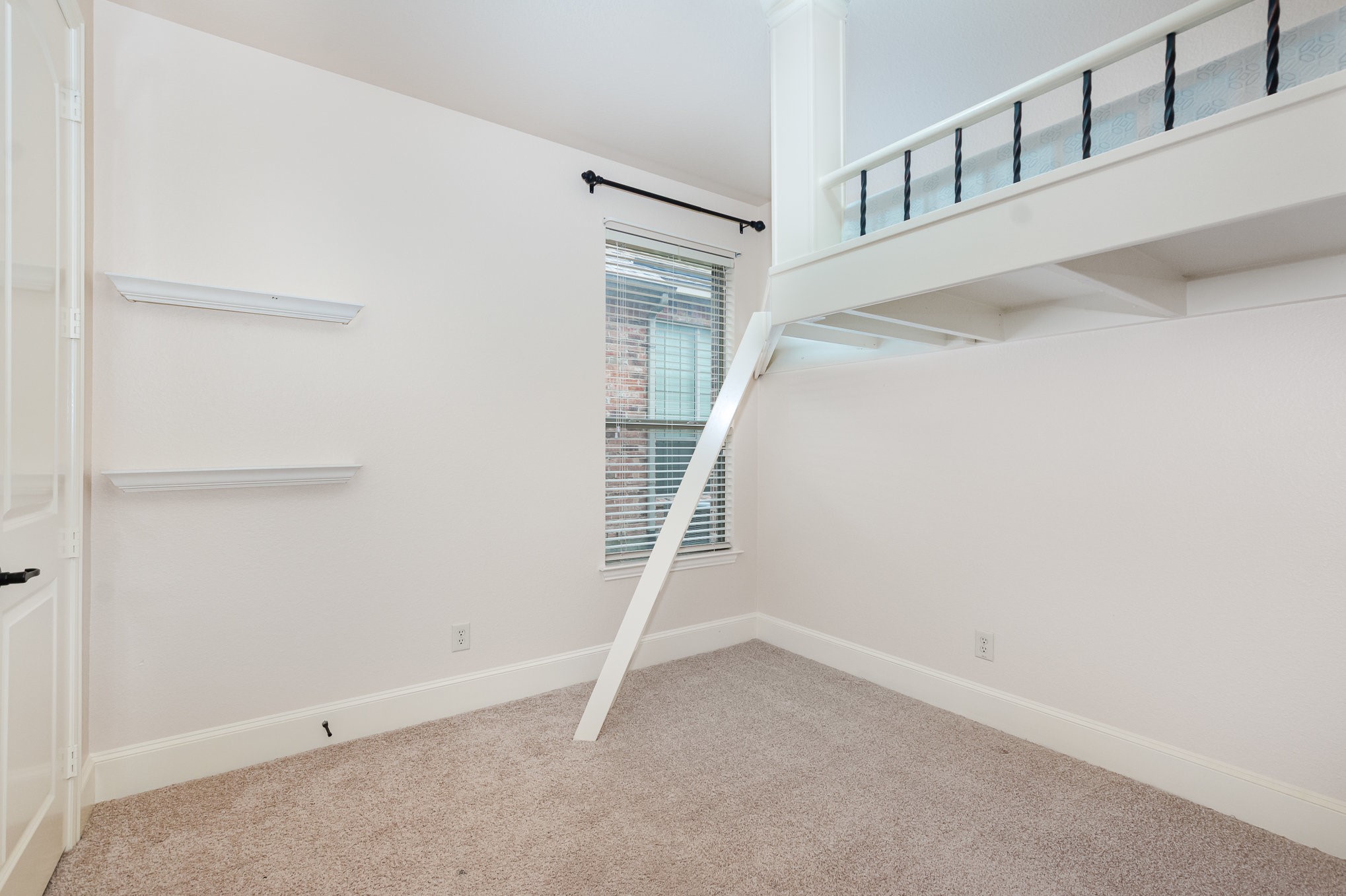1416 Tangle Ridge Drive