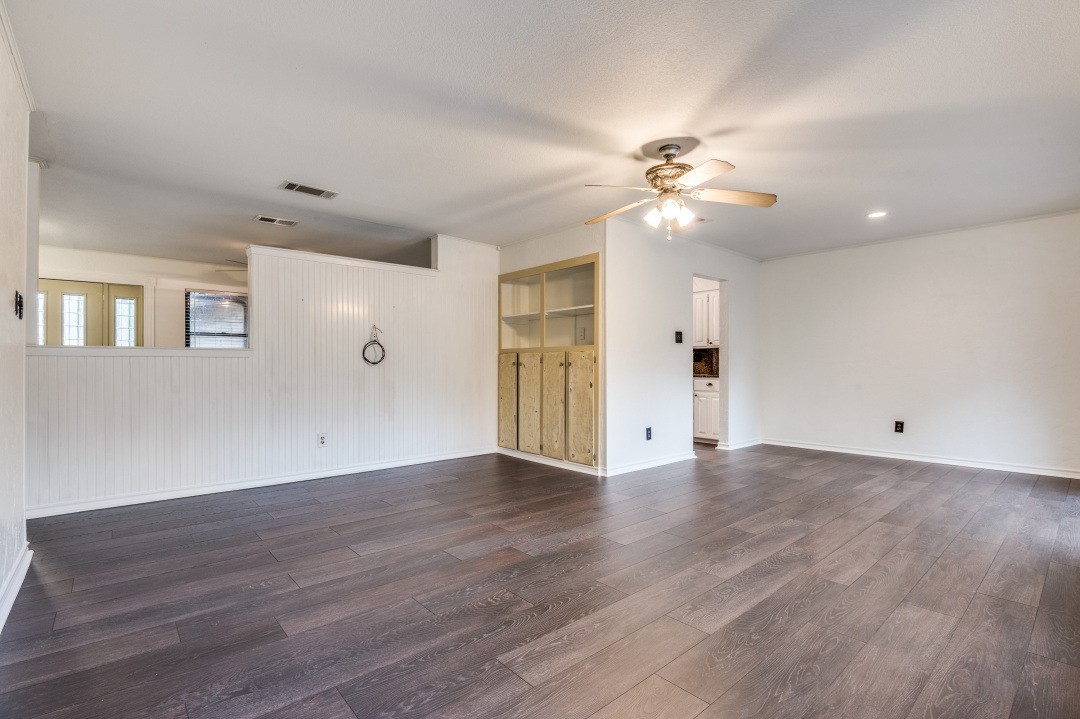 2602 Brentwood Circle