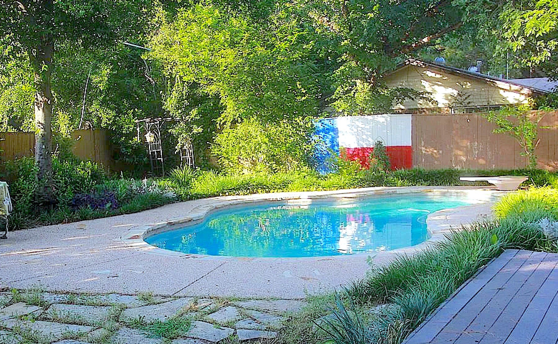 2602 Brentwood Circle