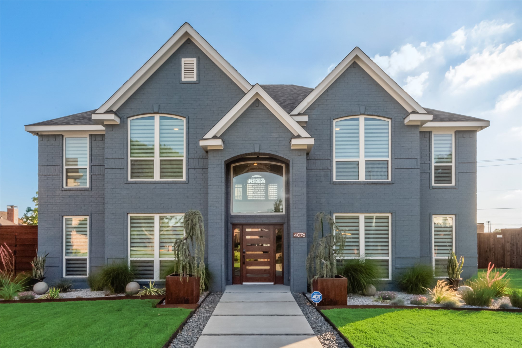 4076 Banff Court