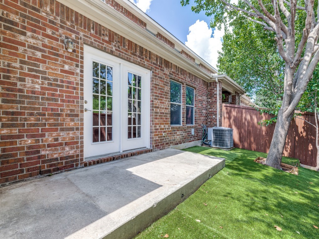 5948 Lost Valley Drive
