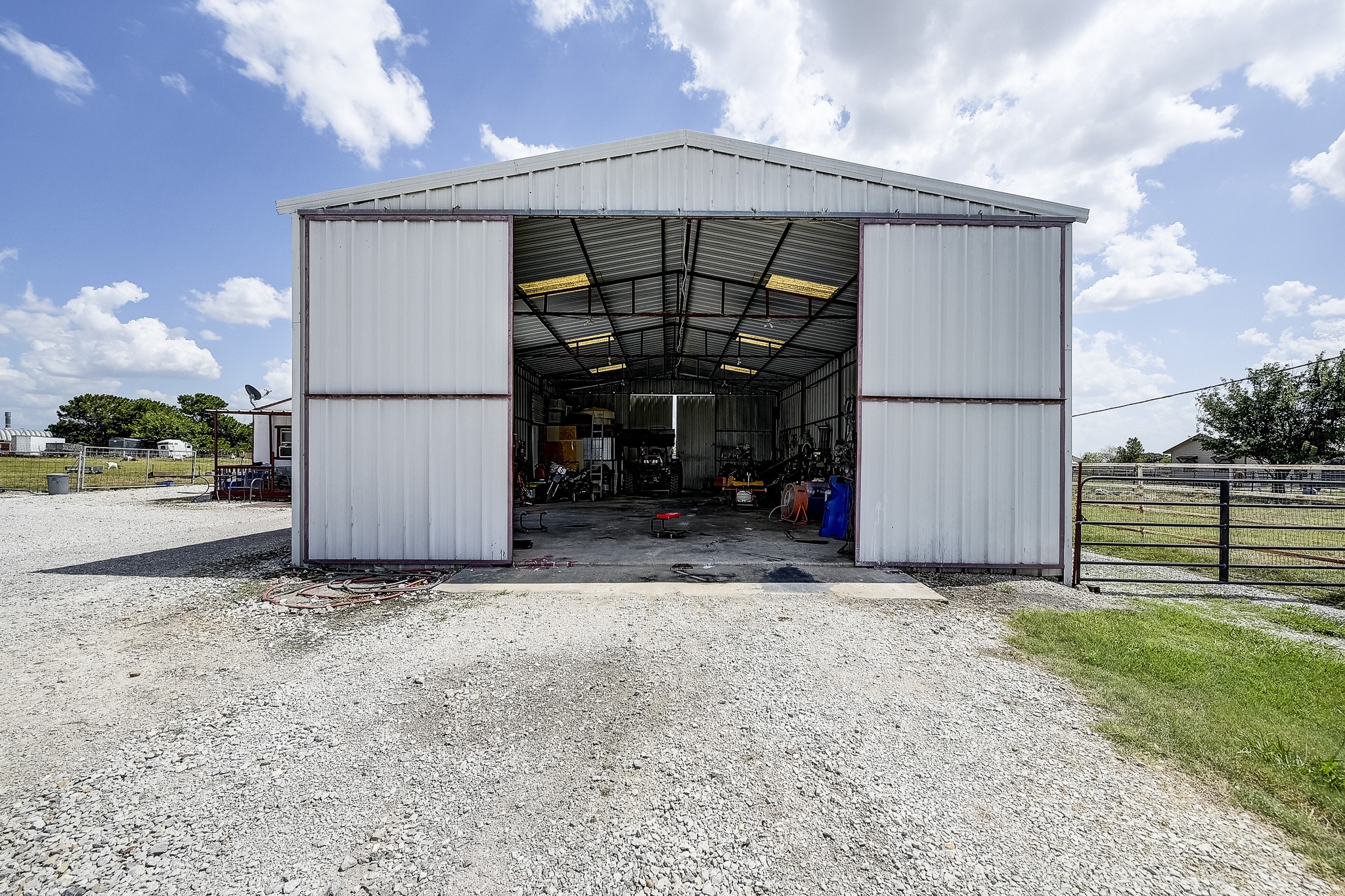 365 Country Lane