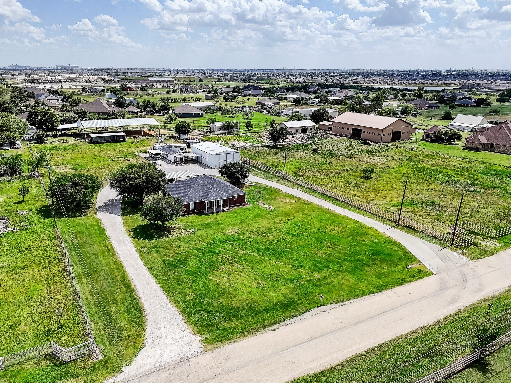 365 Country Lane