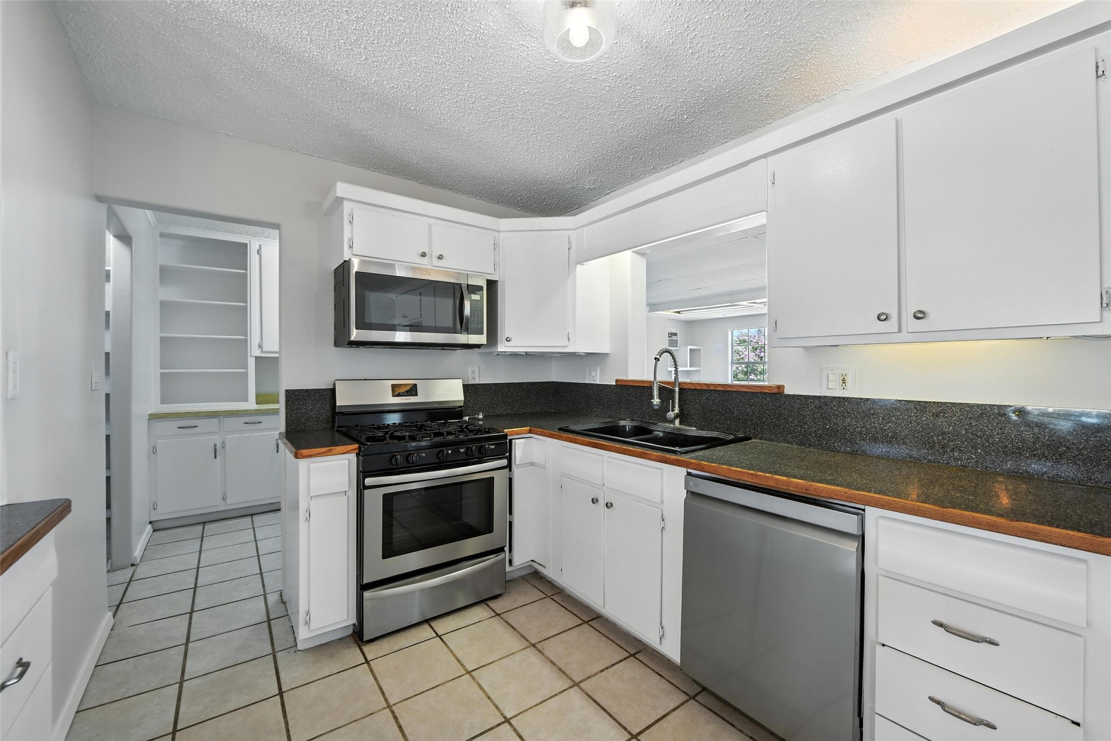 236 Half Moon Way