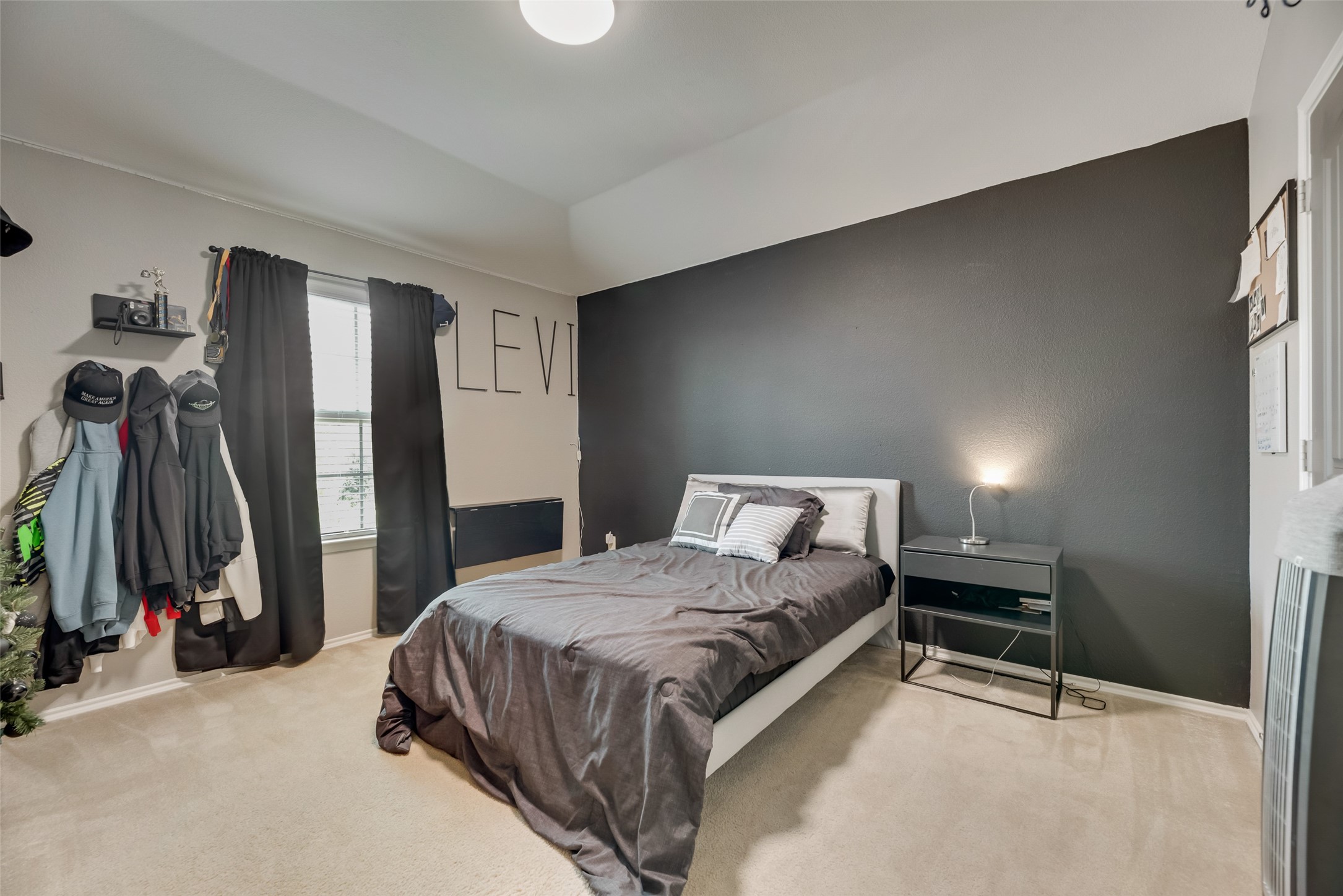 404 Fountain View Lane