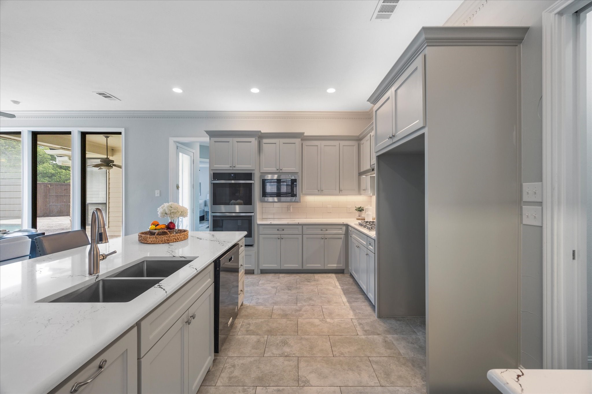 4505 Hitching Post Lane