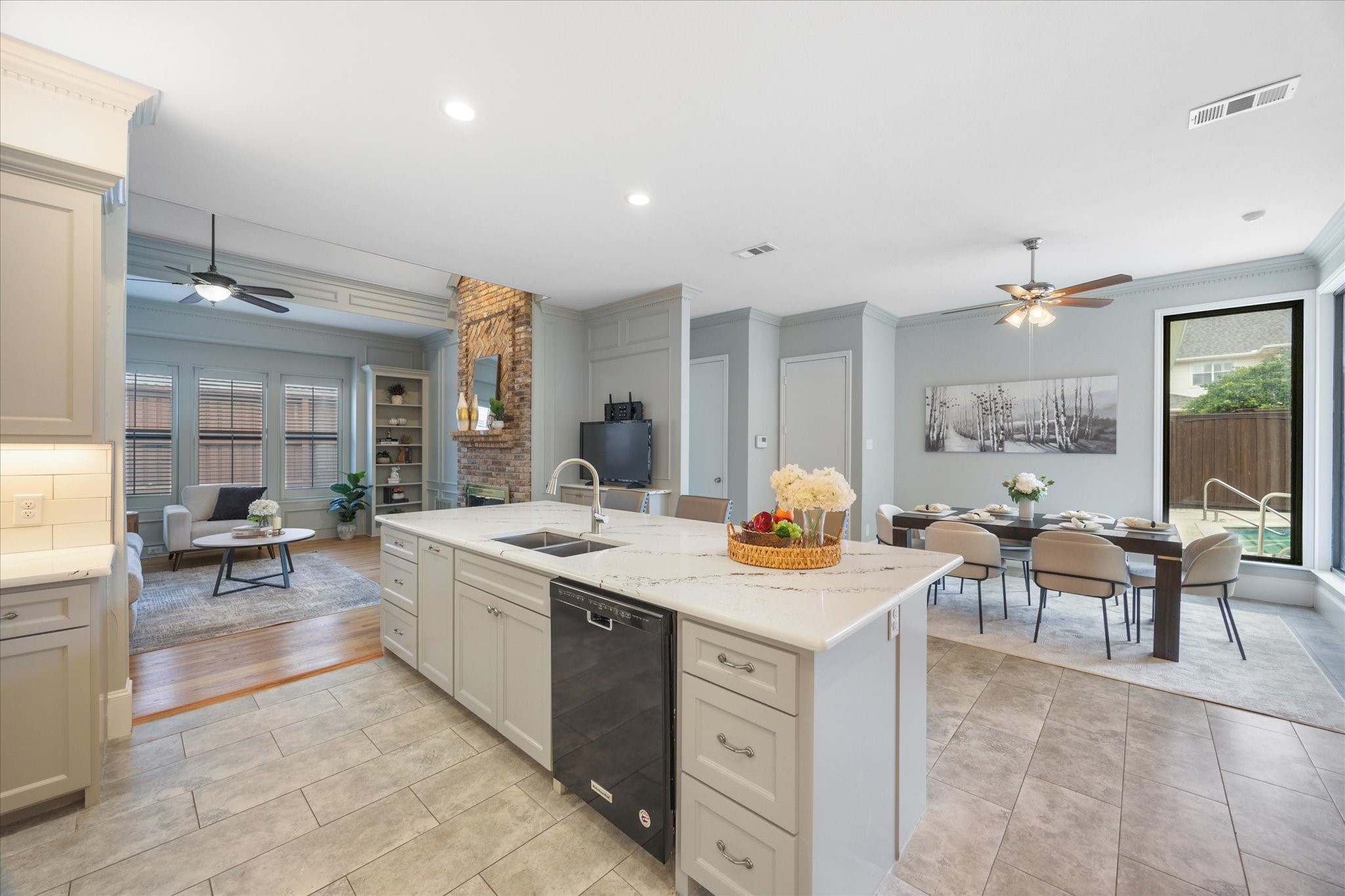 4505 Hitching Post Lane