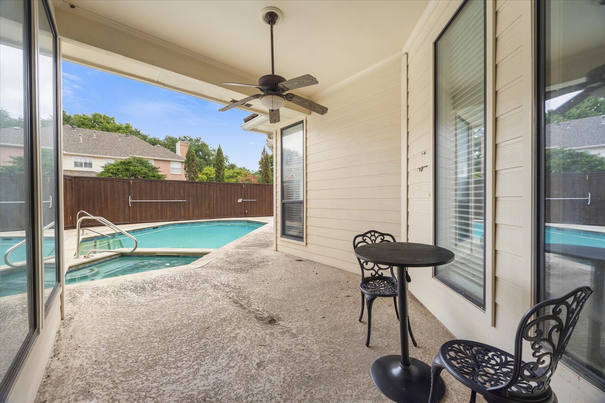 4505 Hitching Post Lane